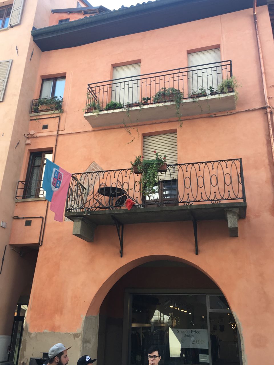 casa in via Cavour, 3