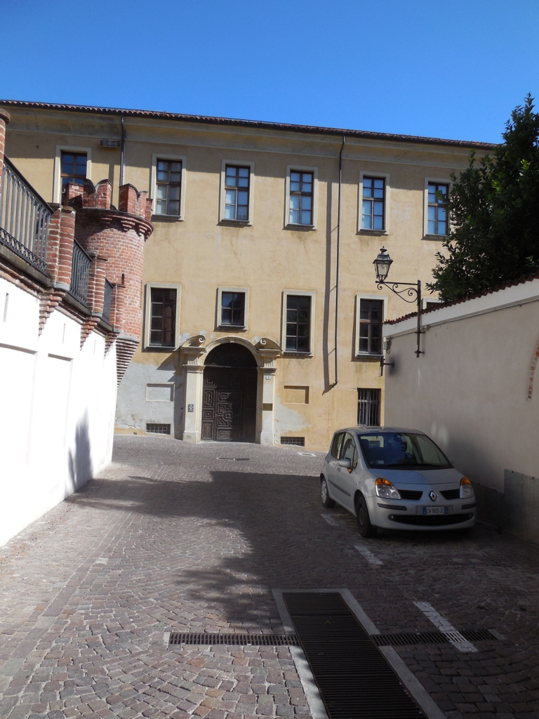 Casa Garrone