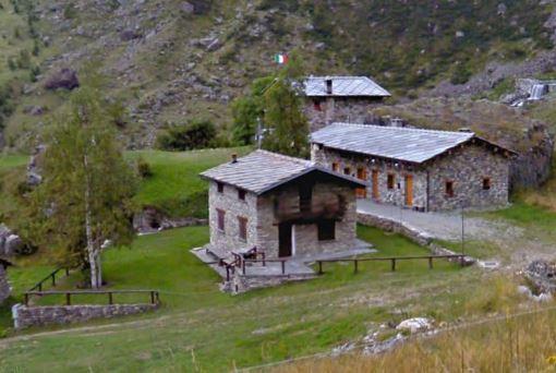 [casa in Strada Provinciale del Pian del Re]
