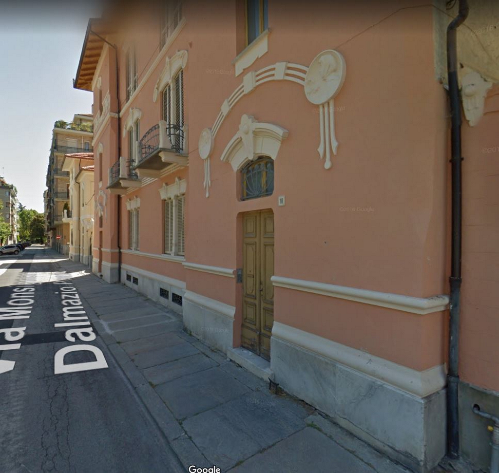 Casa in Via Monsignore Dalmazio Peano, 18/ 20