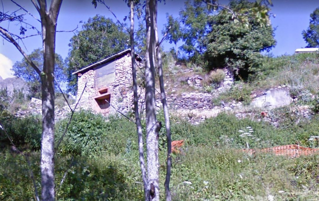 Cascinale in Via Castello, 9