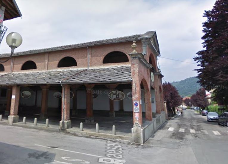 ala del mercato pubblico