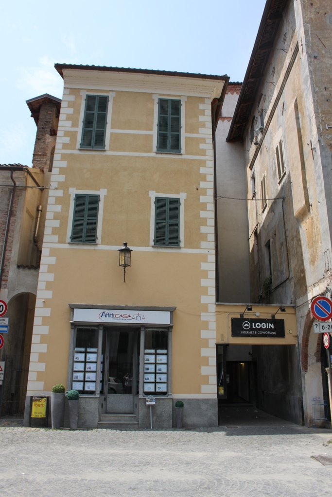 Casa in Piazza Santarosa, 2