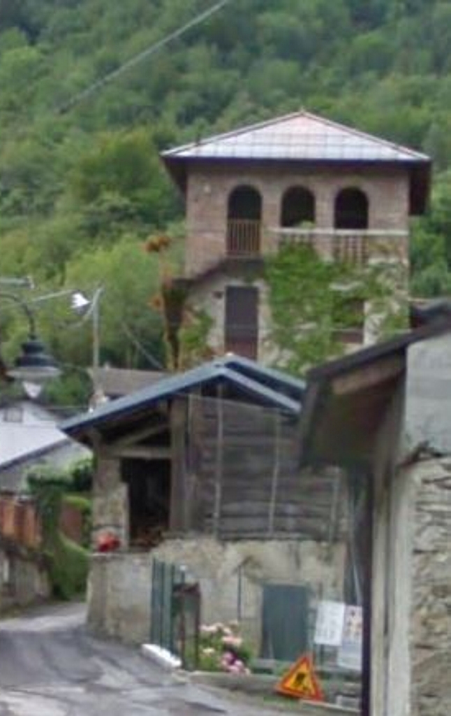 Casa a torre in Frazione Serre