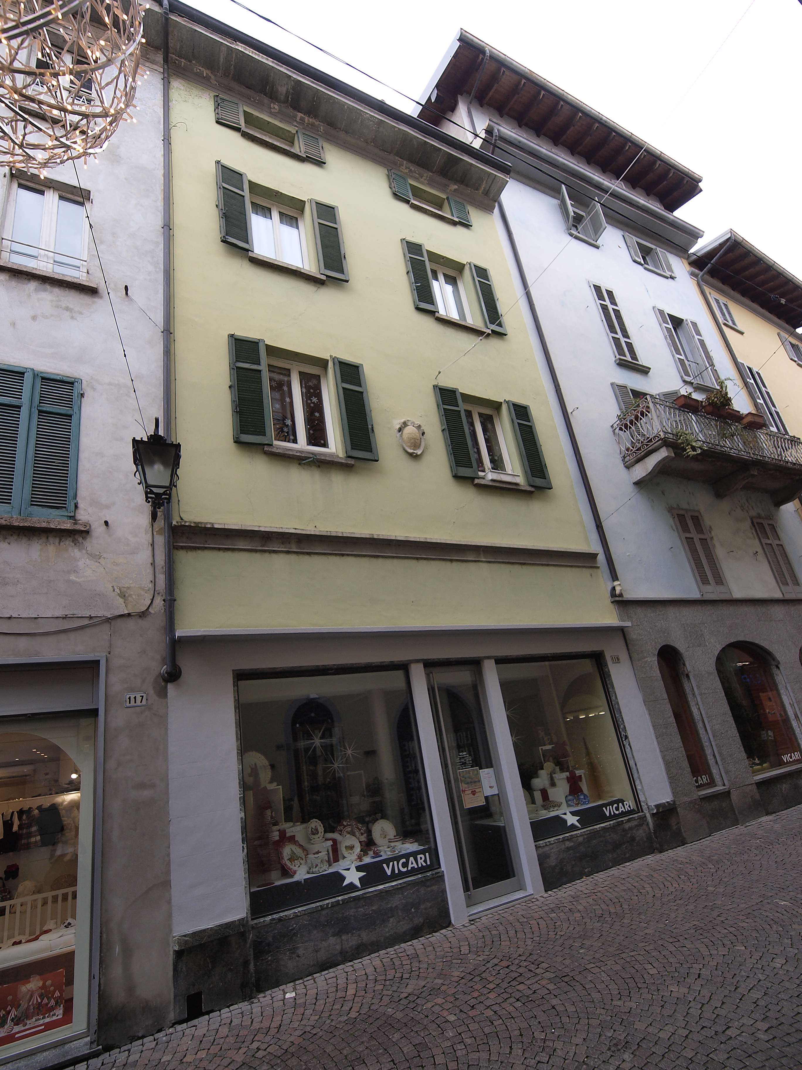 [casa in via Cavour, 119]