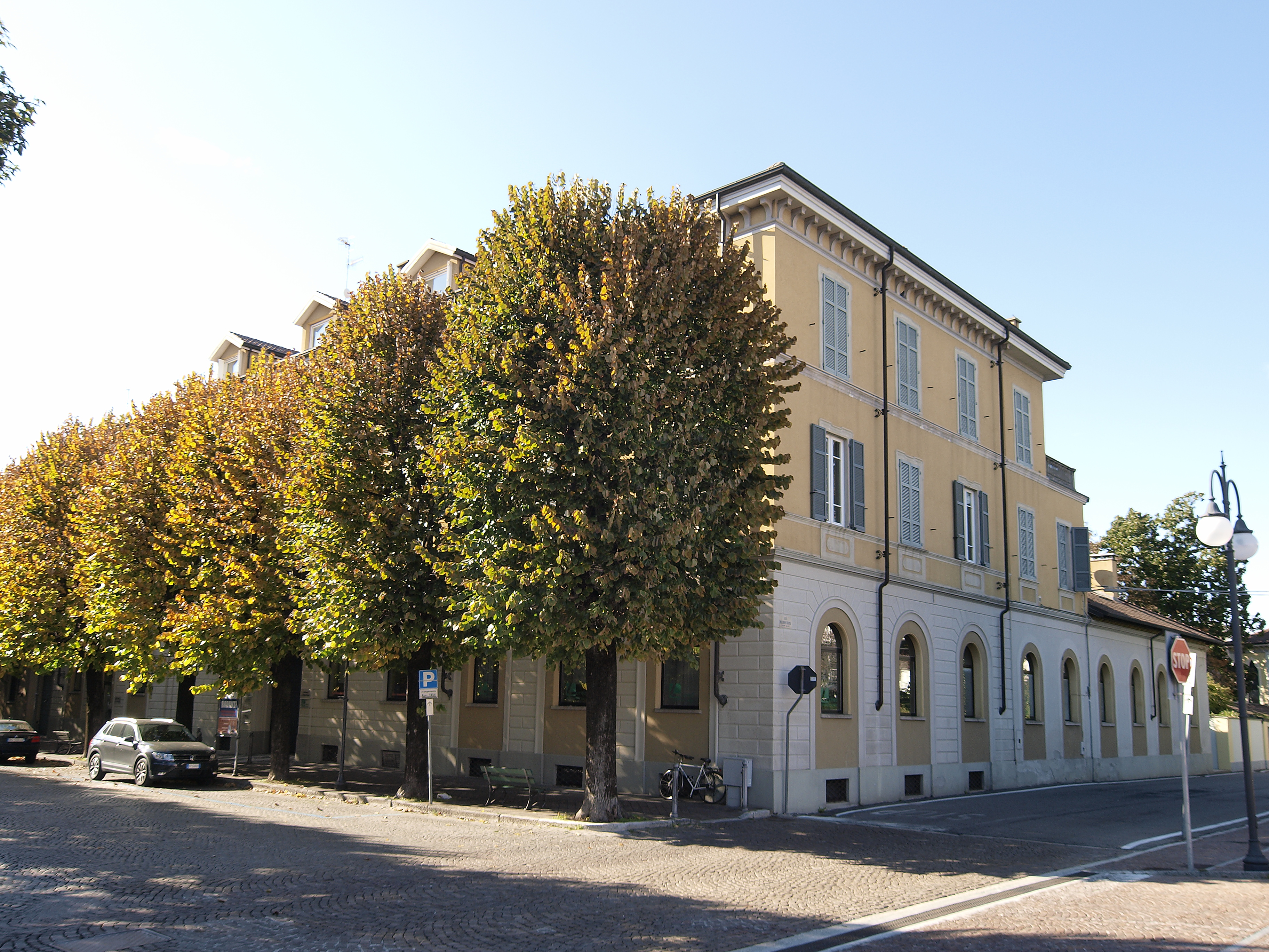 [Palazzo in Viale Marazza, 23]