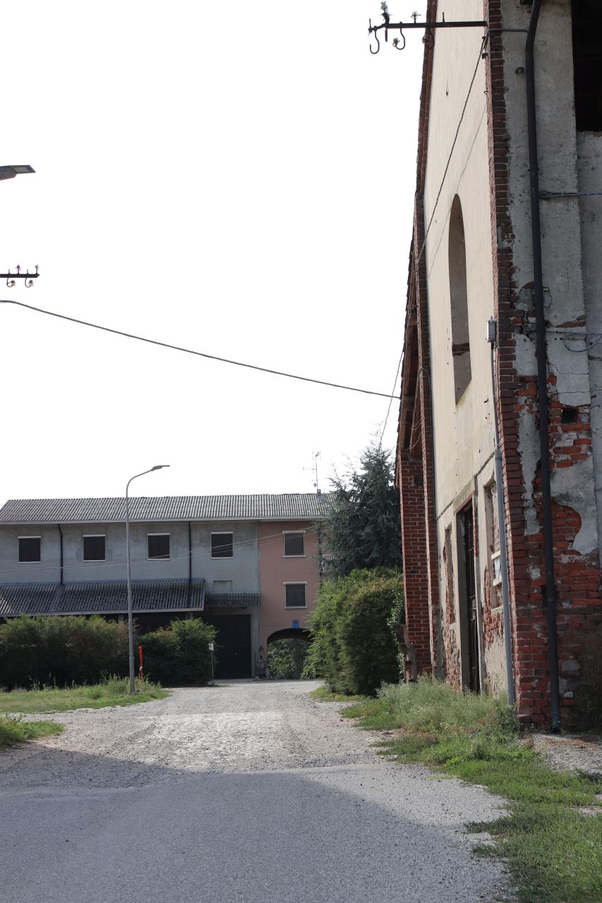 Case coloniche ed edifici di servizio della Cascina Argine