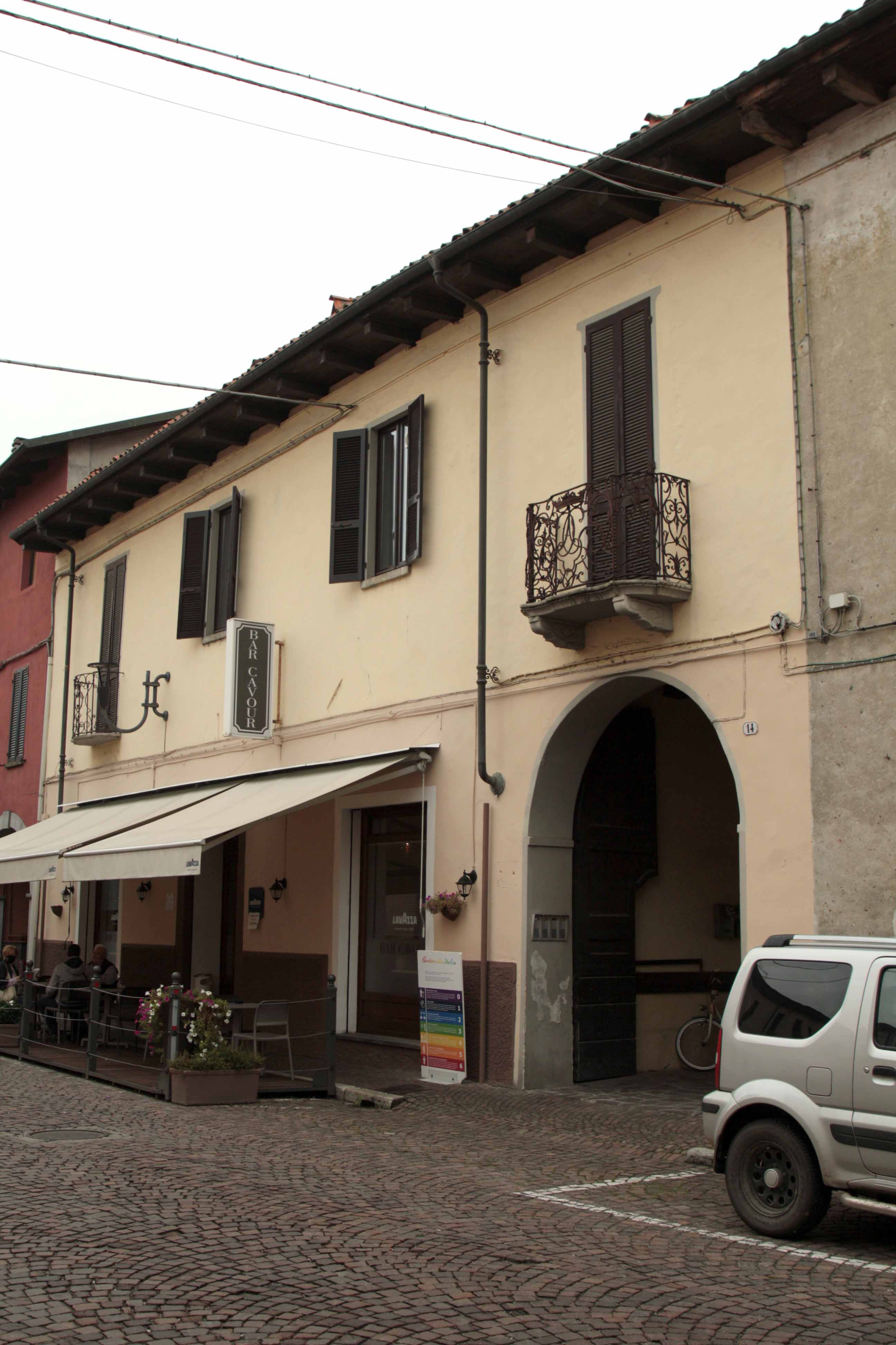 Casa già Erba