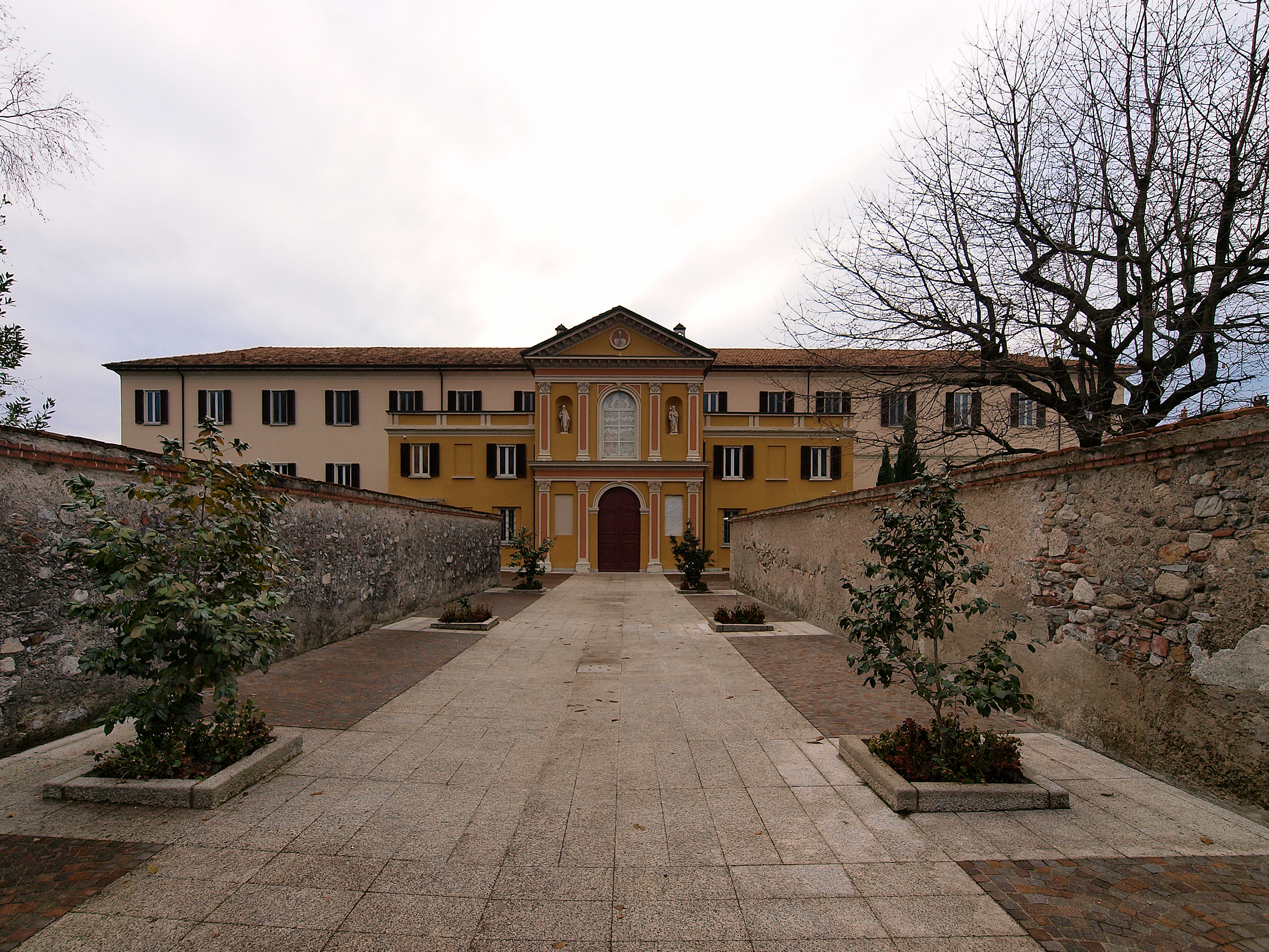 Pio Istituto Filippo Gentile