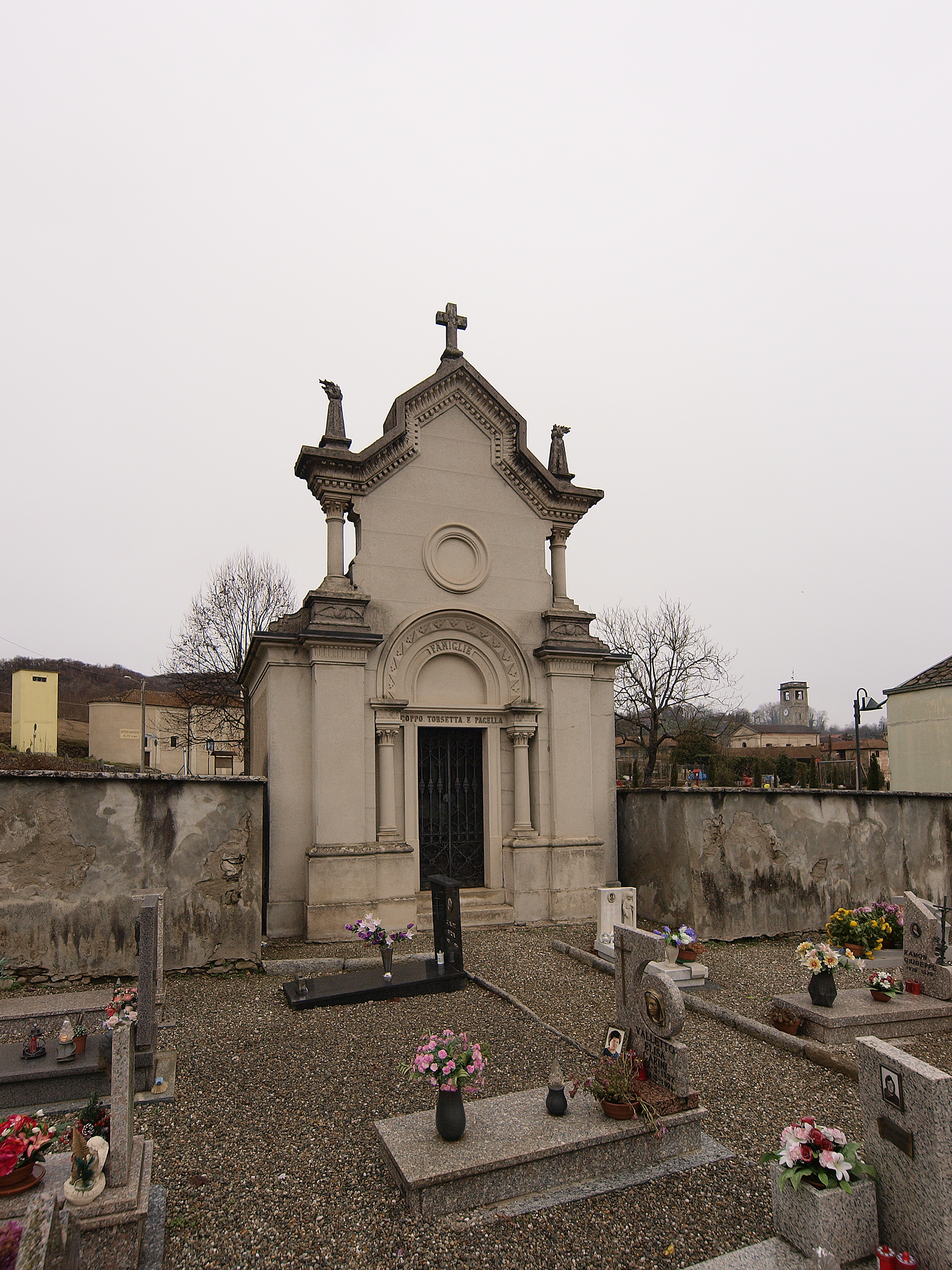 Tomba famiglia Coppo Torsetta Pagella