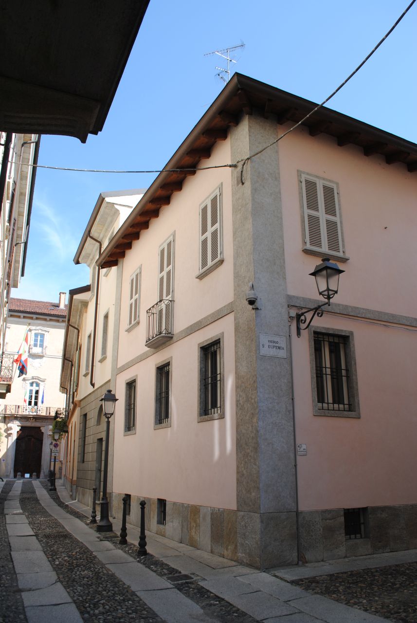 [Casa in via Amico Canobio 16C, 16D]