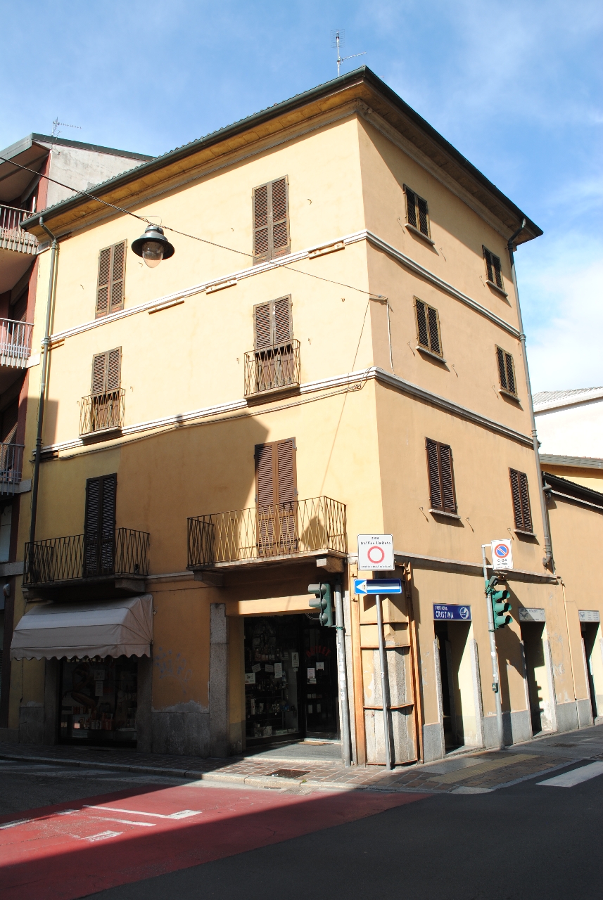 [Casa in via Generale Ettore Perrone, 1]