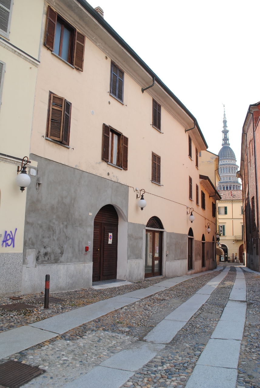 [Casa in vicolo Monte Ariolo, 8, 6A, 6, 4A]