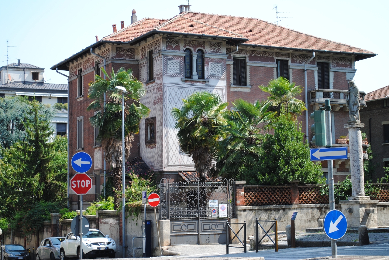 [Palazzina in Baluardo Partigiani, 5]