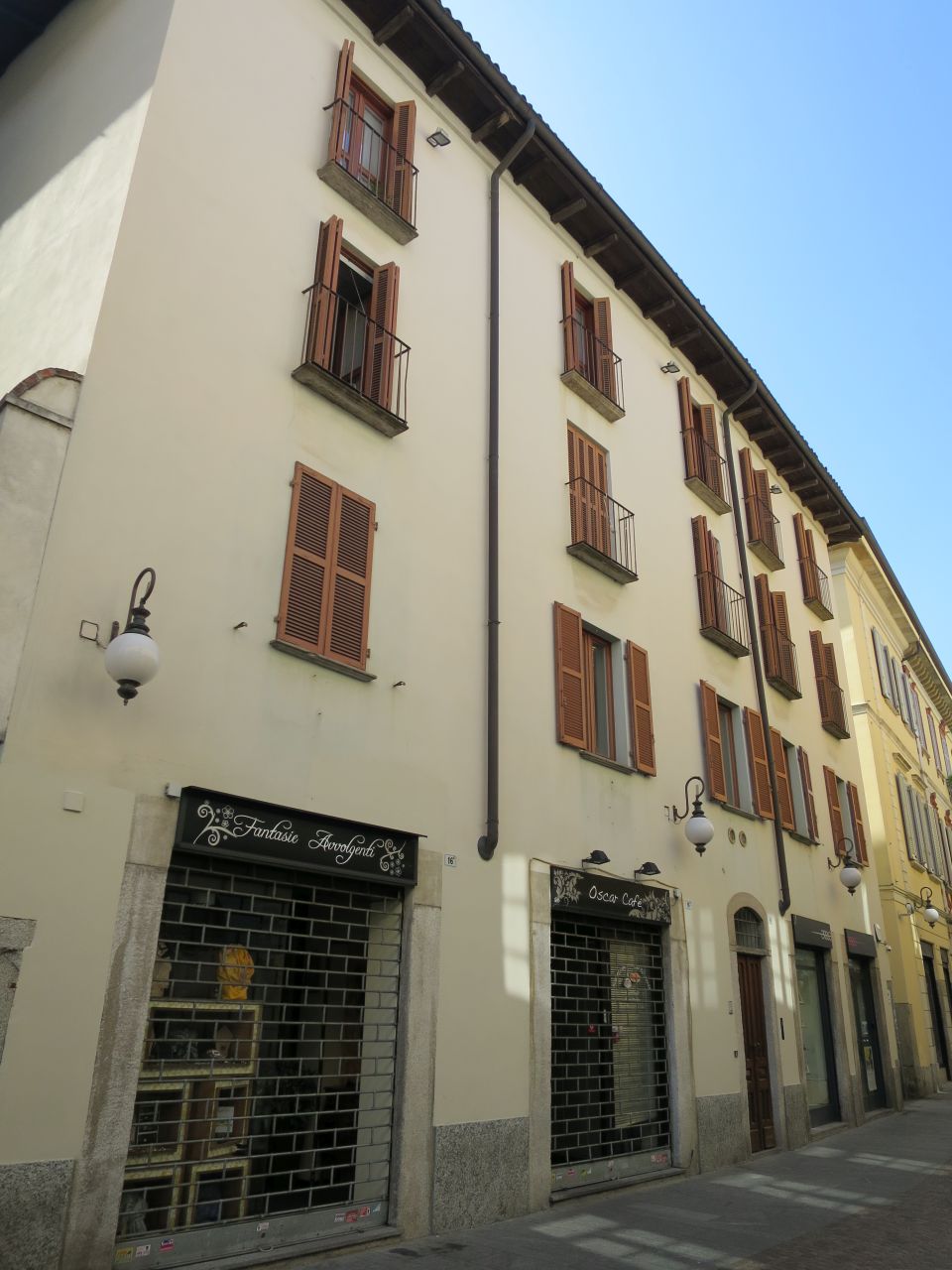 caseggiato in corso Felice Cavallotti 14B, 16, 16A