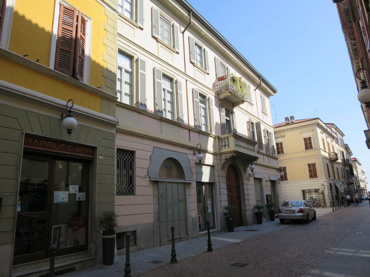 edificio di civile abitazione in corso Felice Cavallotti 13C, 15, 15A