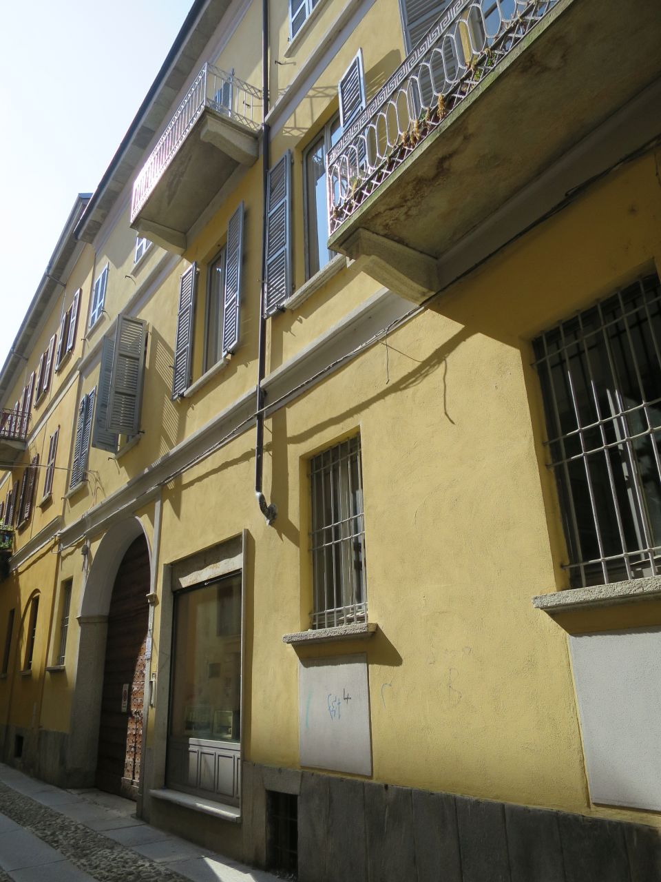 edificio di civile abitazione in via dell'Archivio 3C, 3B, 3A, 3