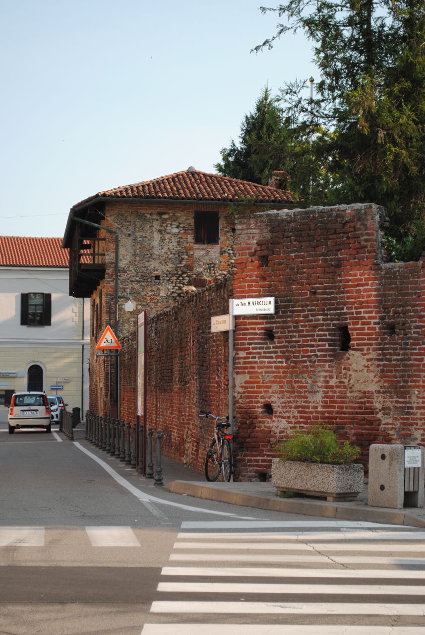 edificio rustico del Ricetto