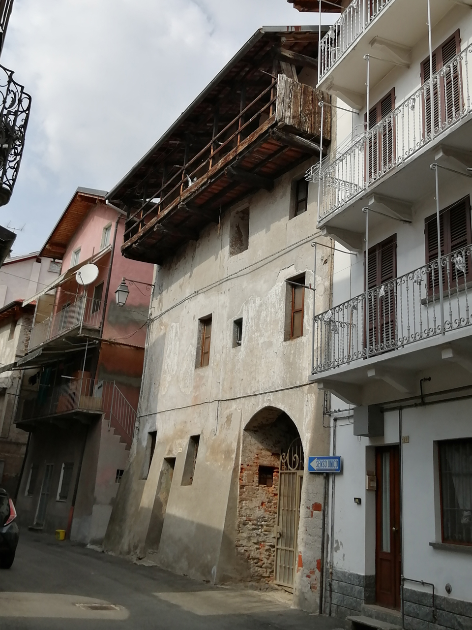 Casa privata in Via Lorenzo Bianchi, 19