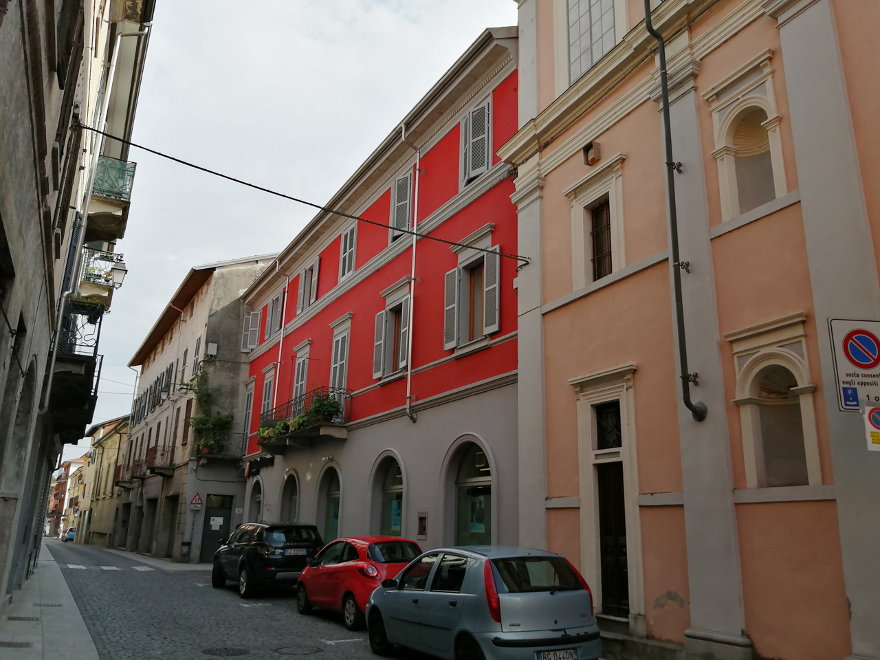 Casa privata in Via Novara, 16