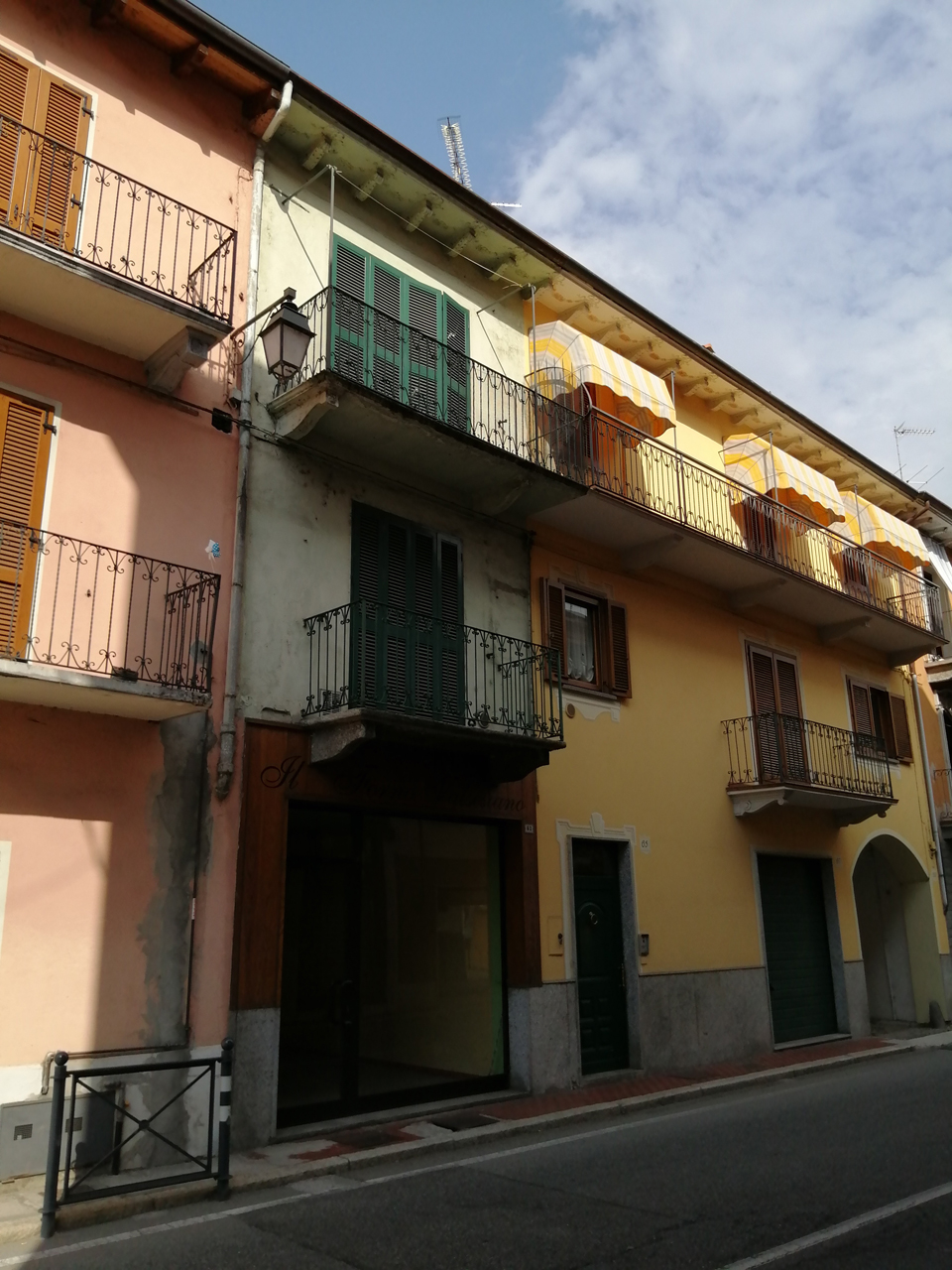 Casa privata in Via Novara, 63