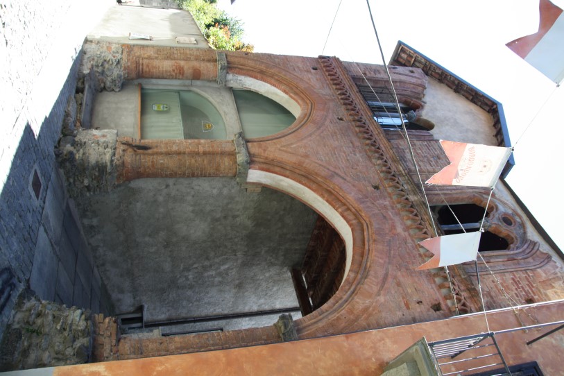 casa detta di Porta Ferrata