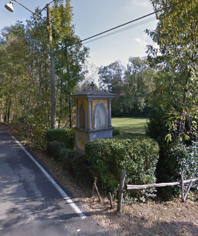 [Pilone in Via Lanzo-Madonna dei Martiri]