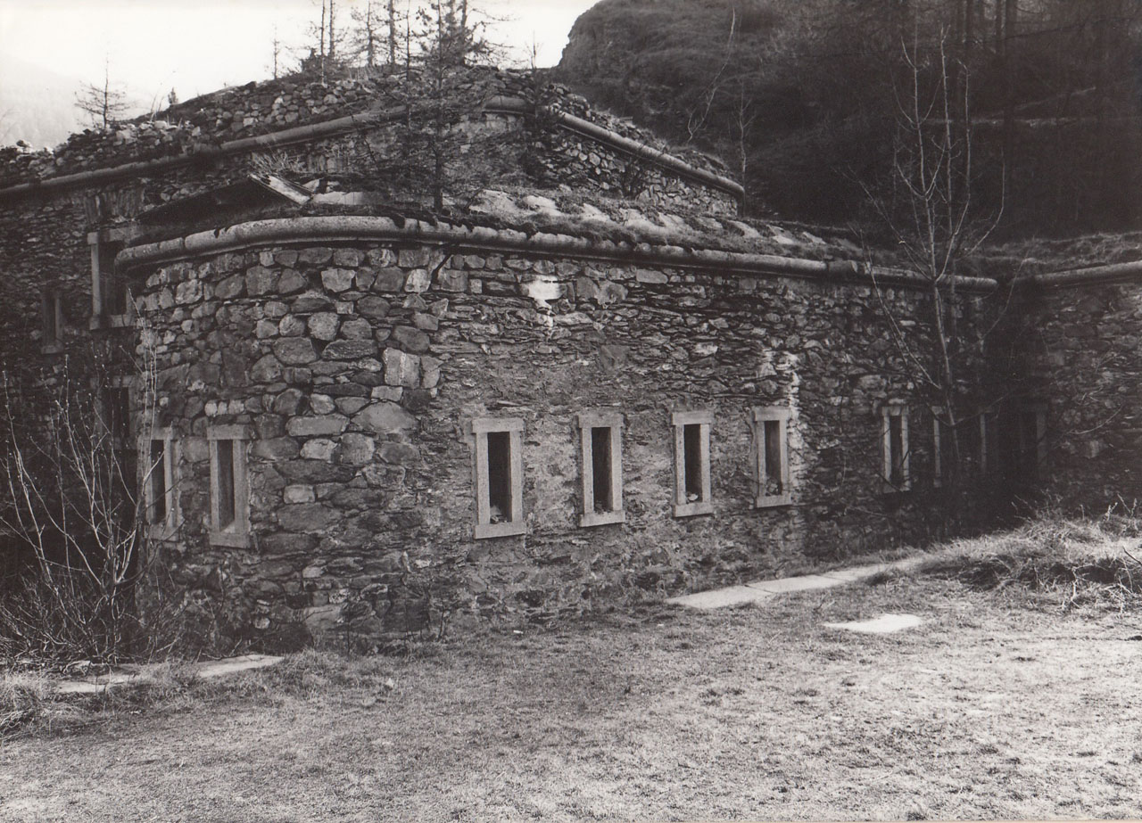 Caserma e Casermetta del Forte Bramafam