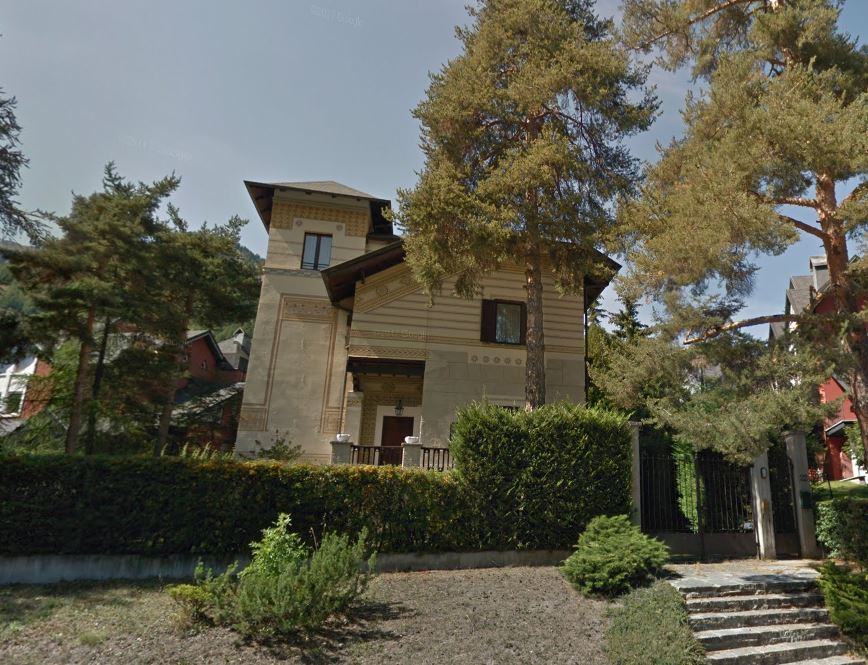 [Villa in Via Giuseppe Mazzini]