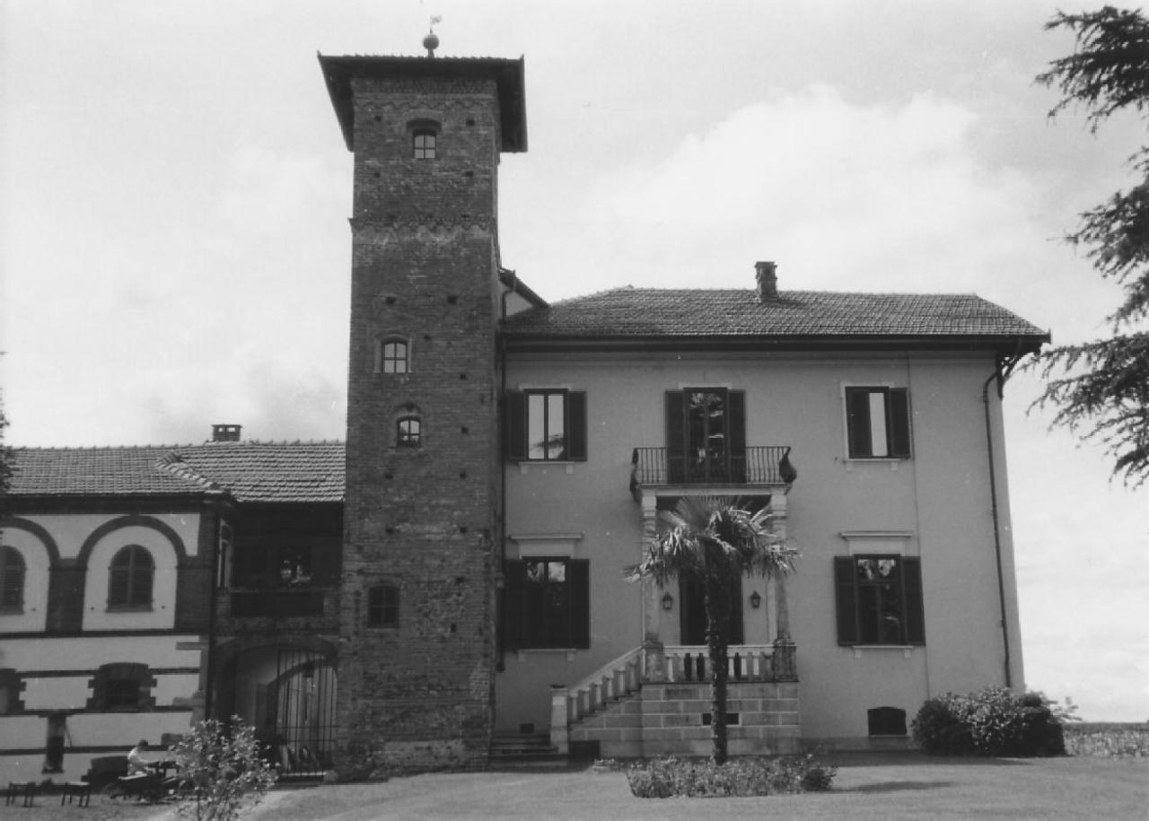 [Castello in via Bonfiglio, 2]