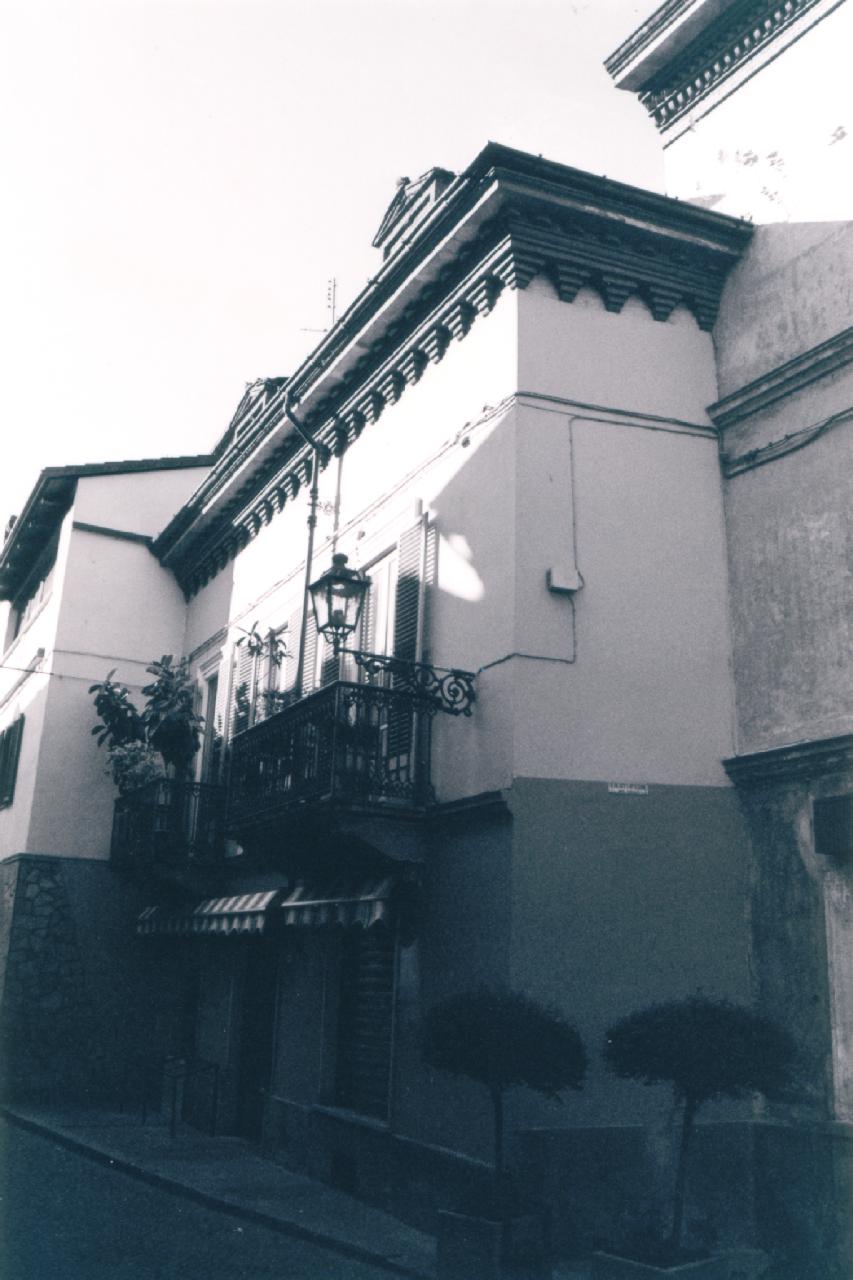 Casa della Via Antica di Francia o Via della Fiera
