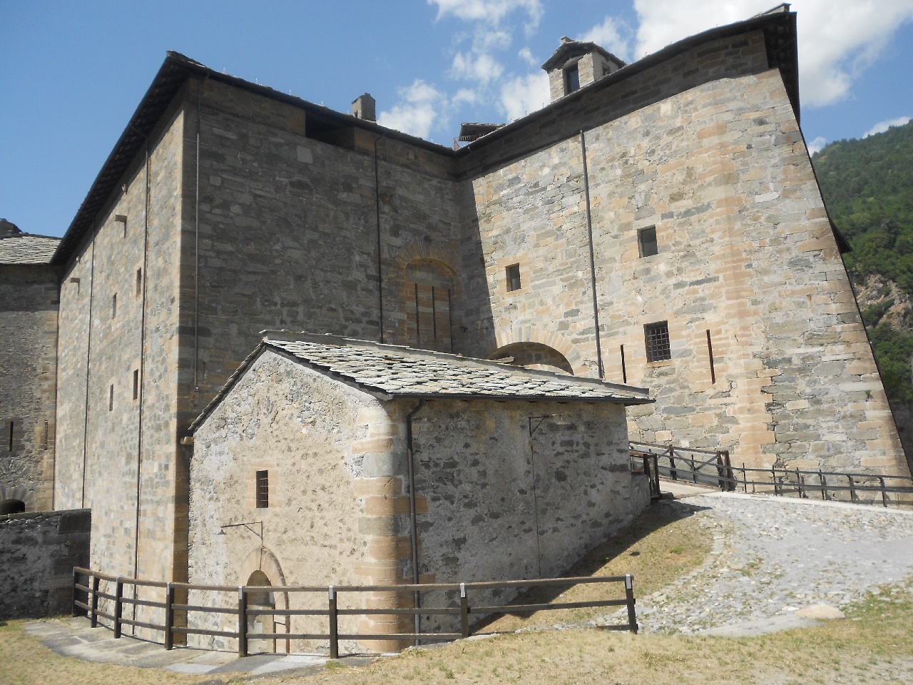 Fabbricato della Cisterna del Forte di Exilles