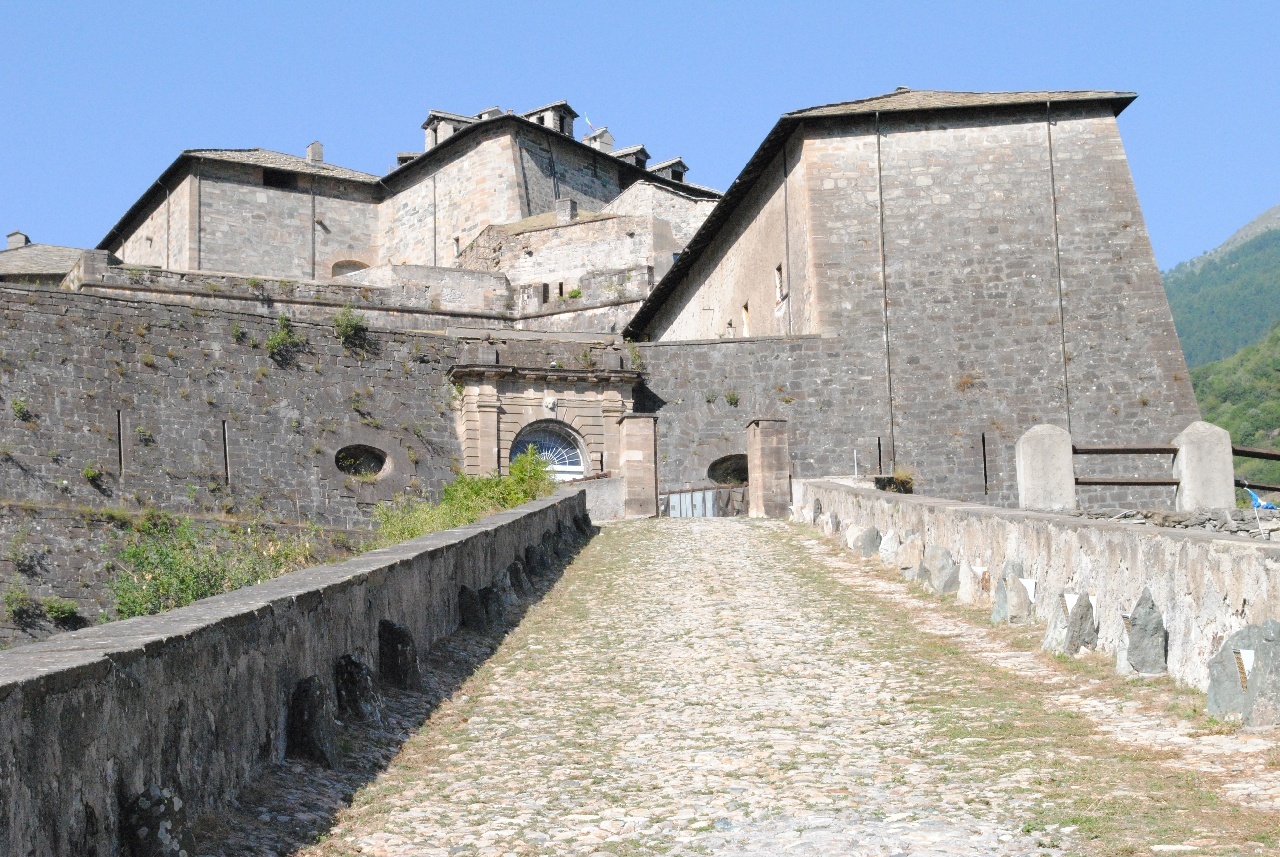 Porta Reale del Forte di Exilles