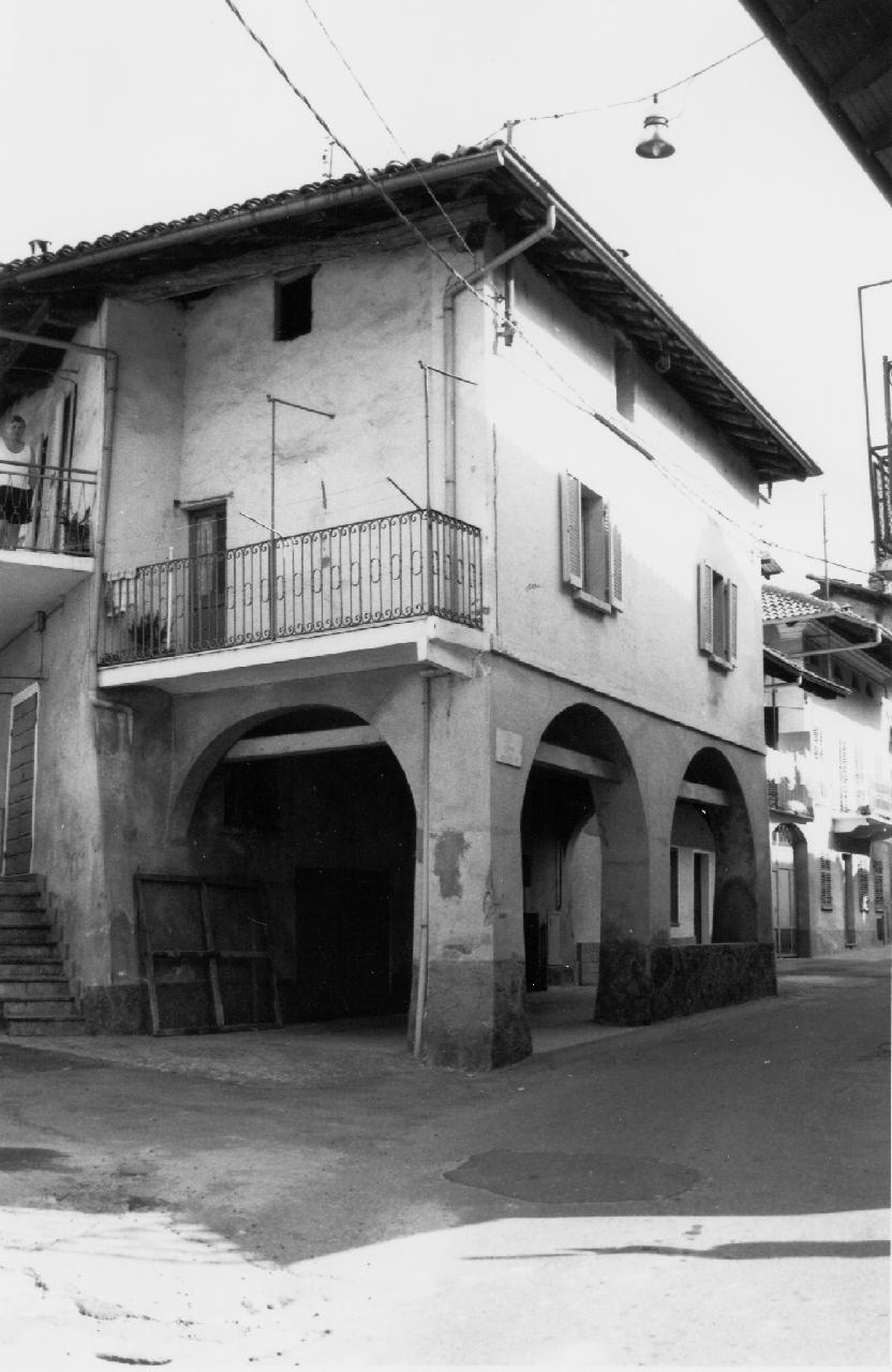 casa, in linea