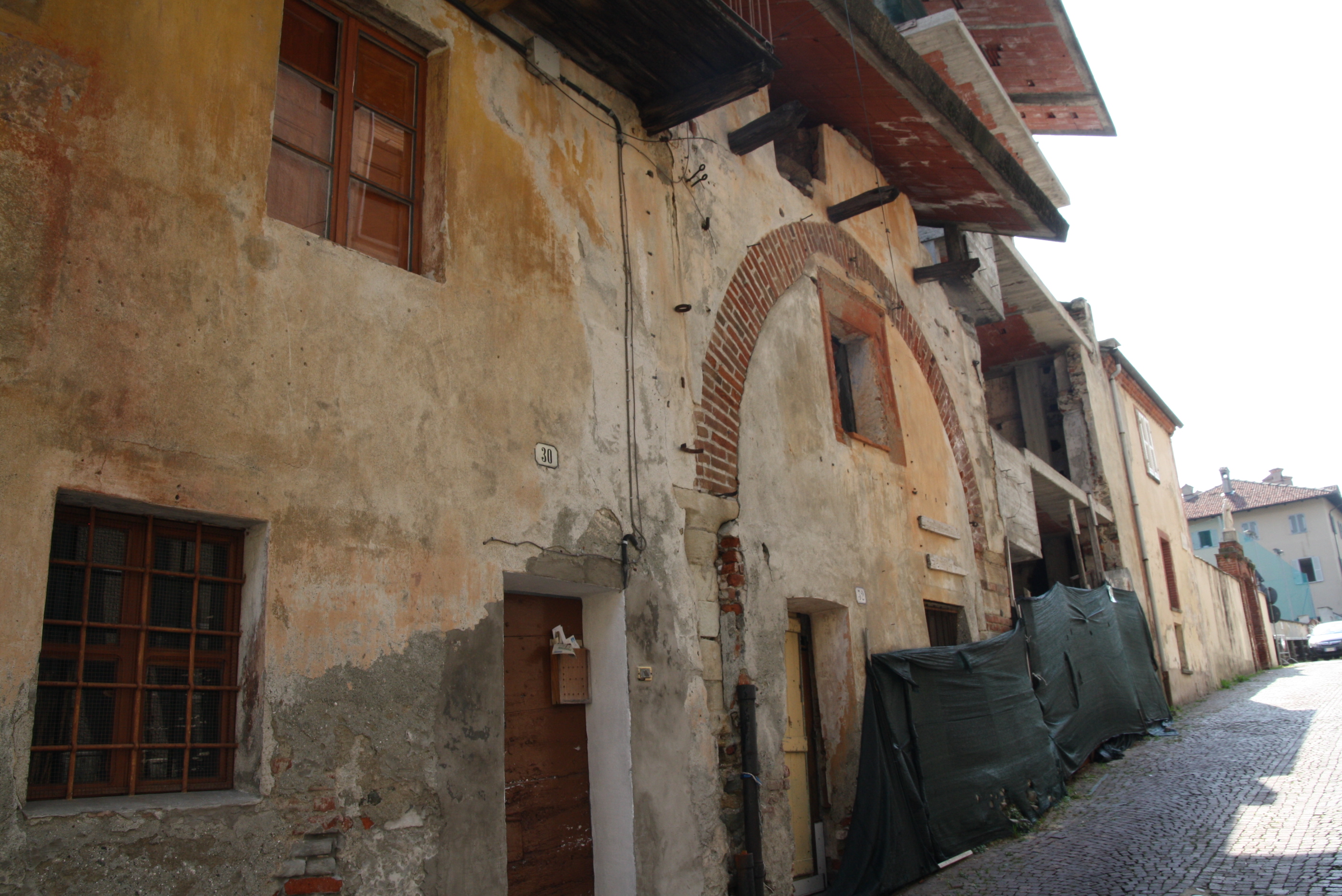 Casa di civile abitazione