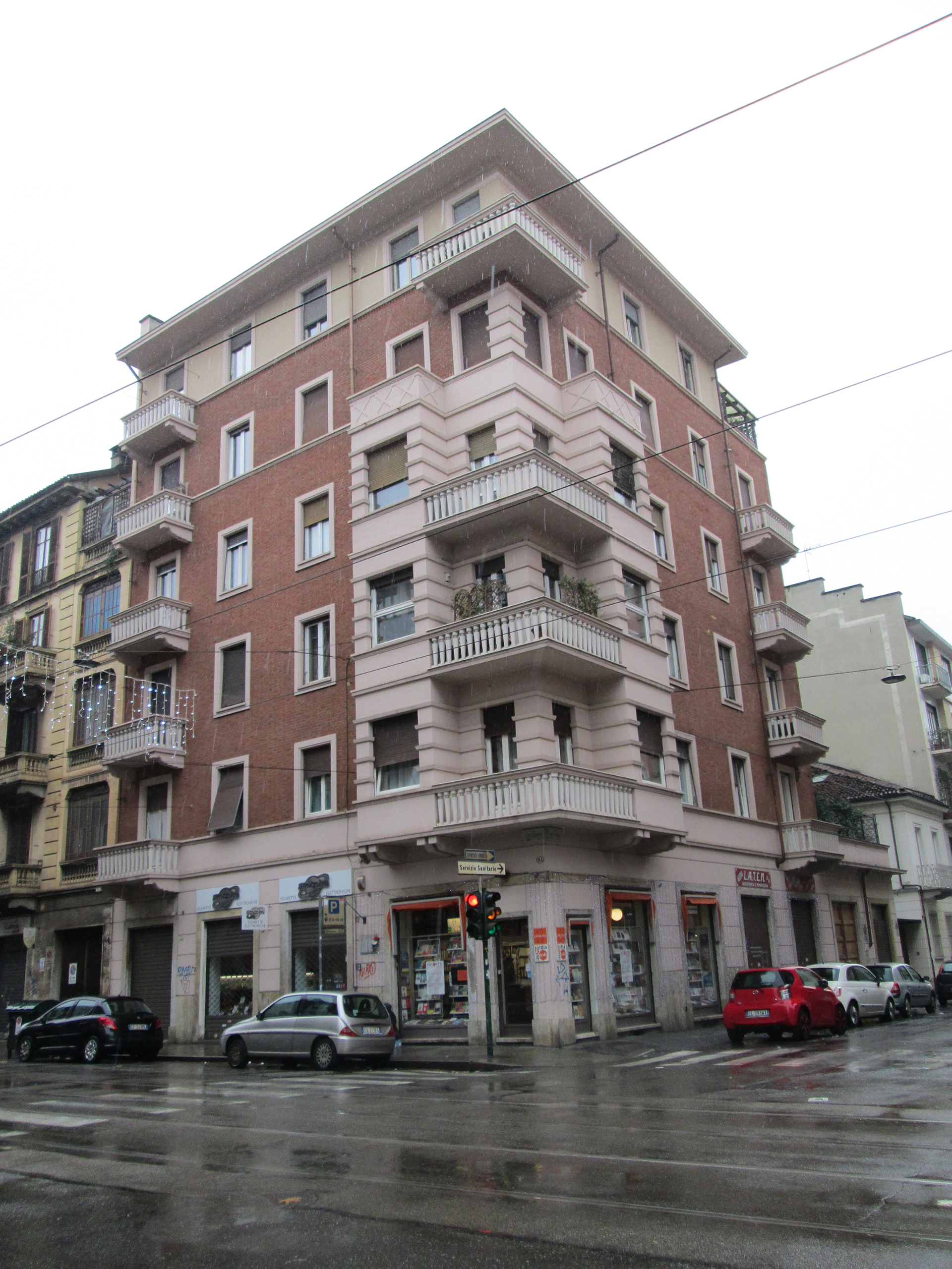 Casa di abitazione civile