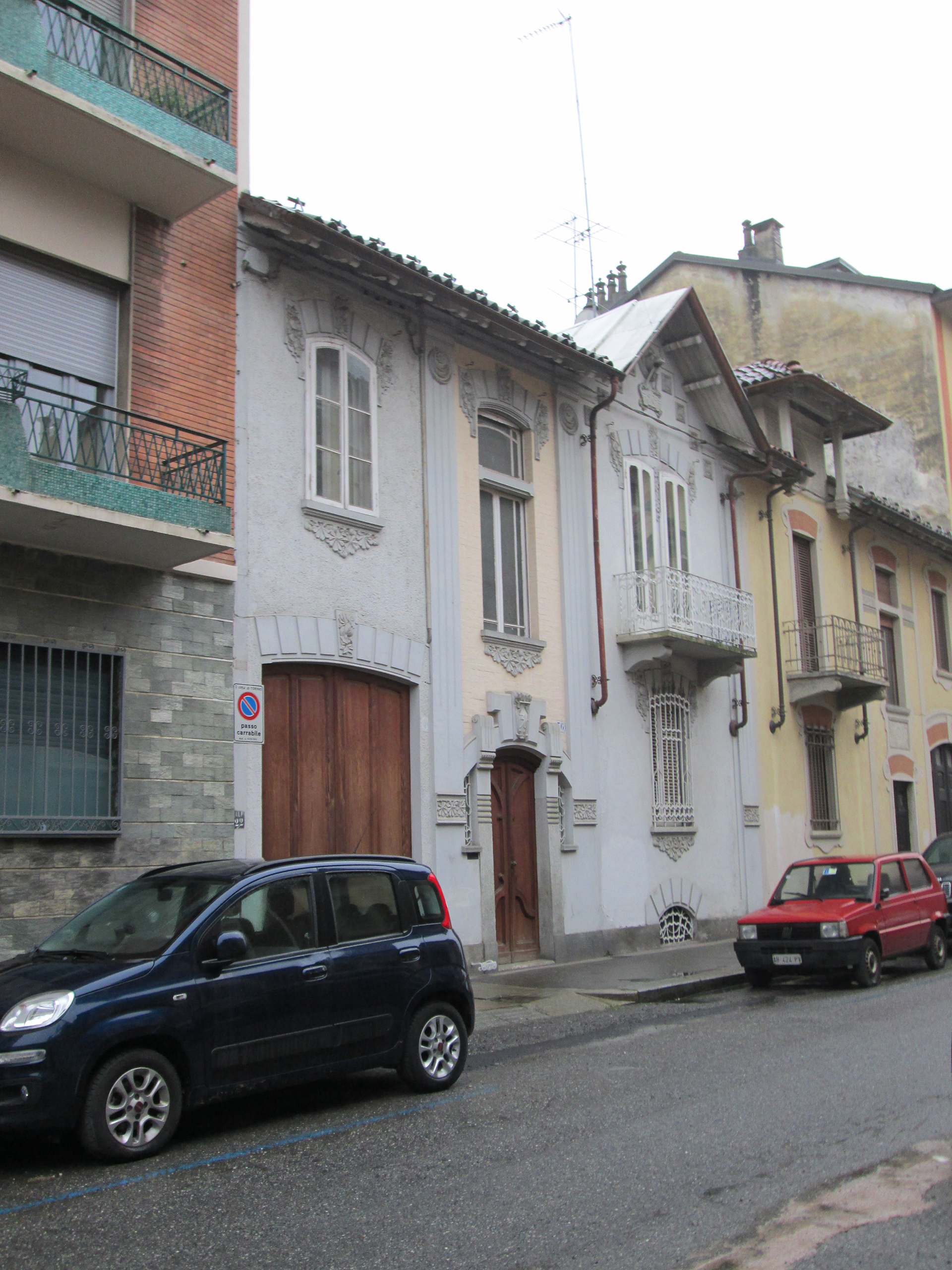 Edificio di abitazione civile