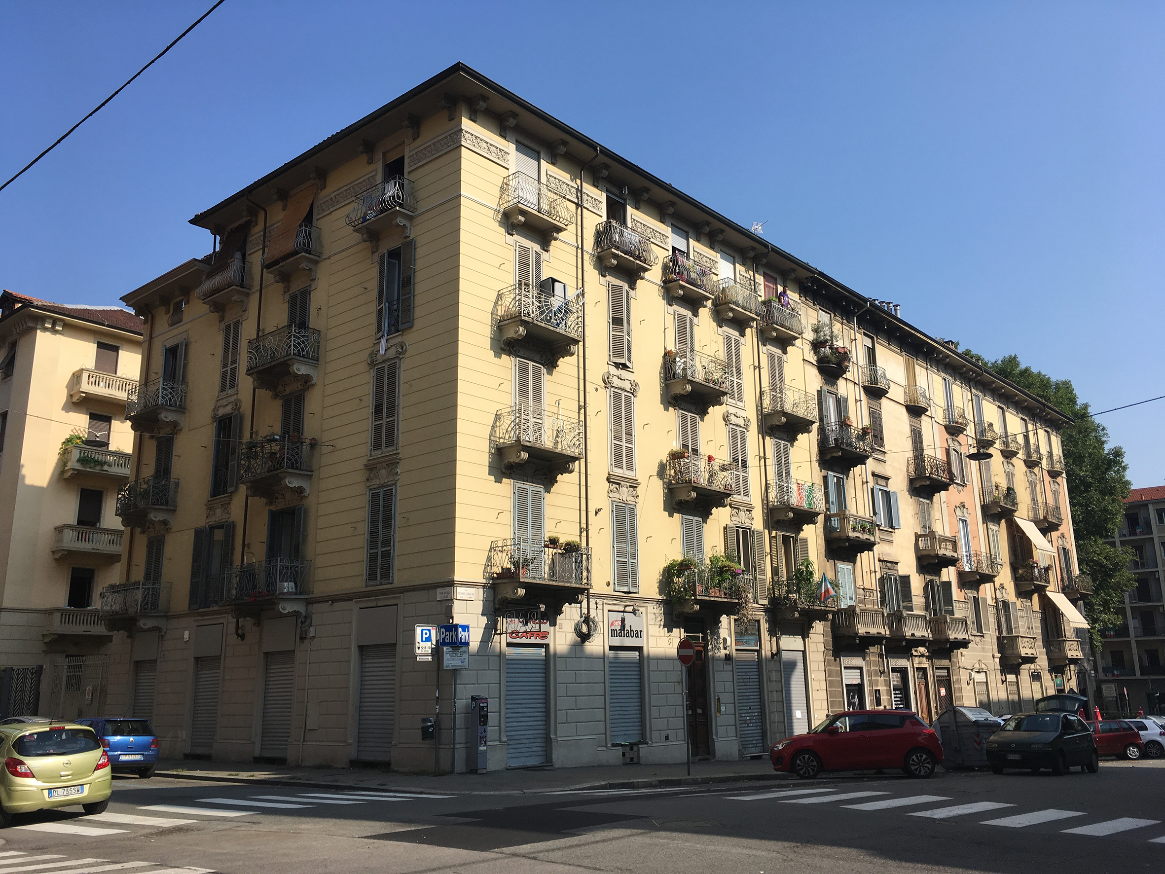 [Casa di abitazione civile in Via Sobrero, 29]