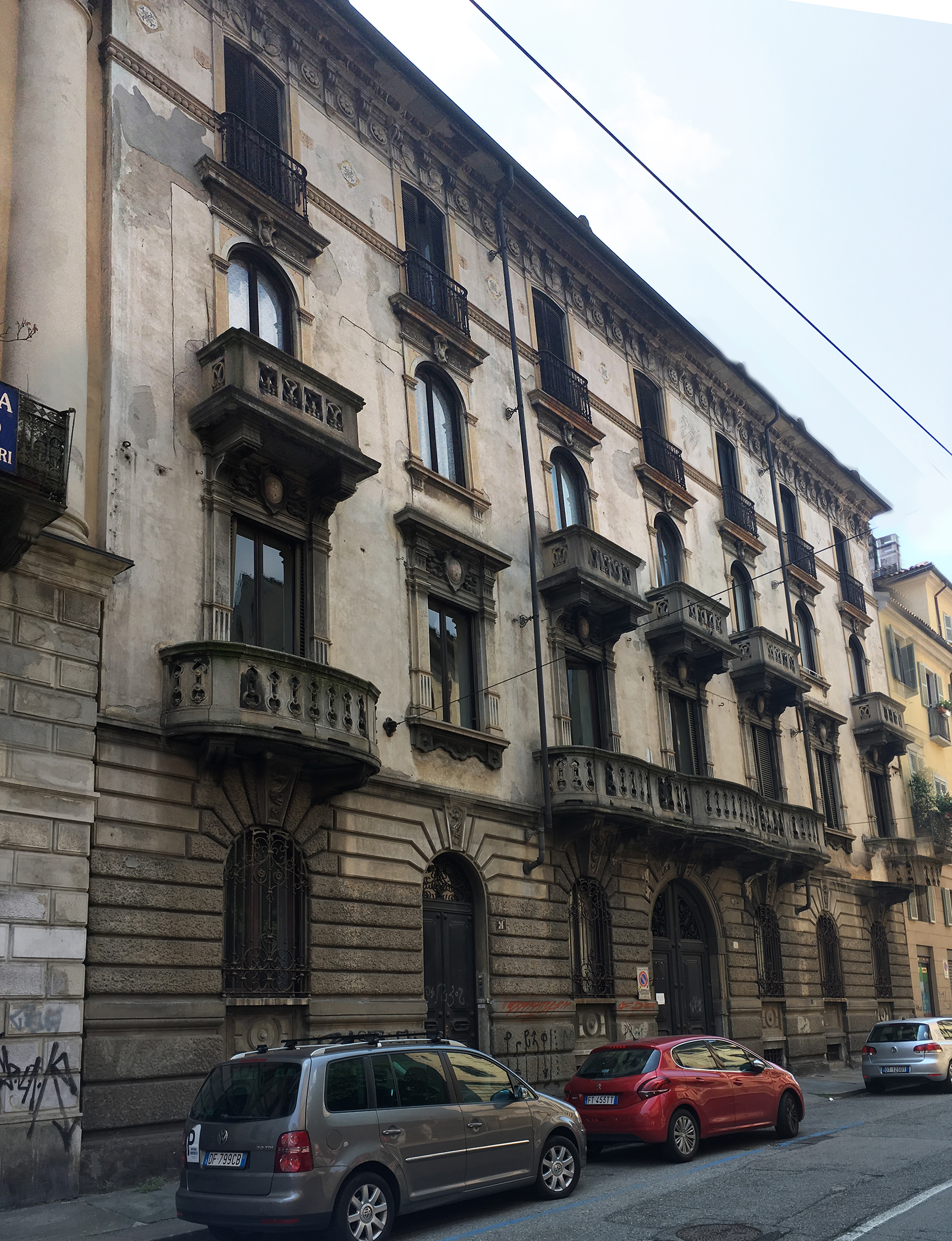 [Casa di civile abitazione in Via Vanchiglia, 4]