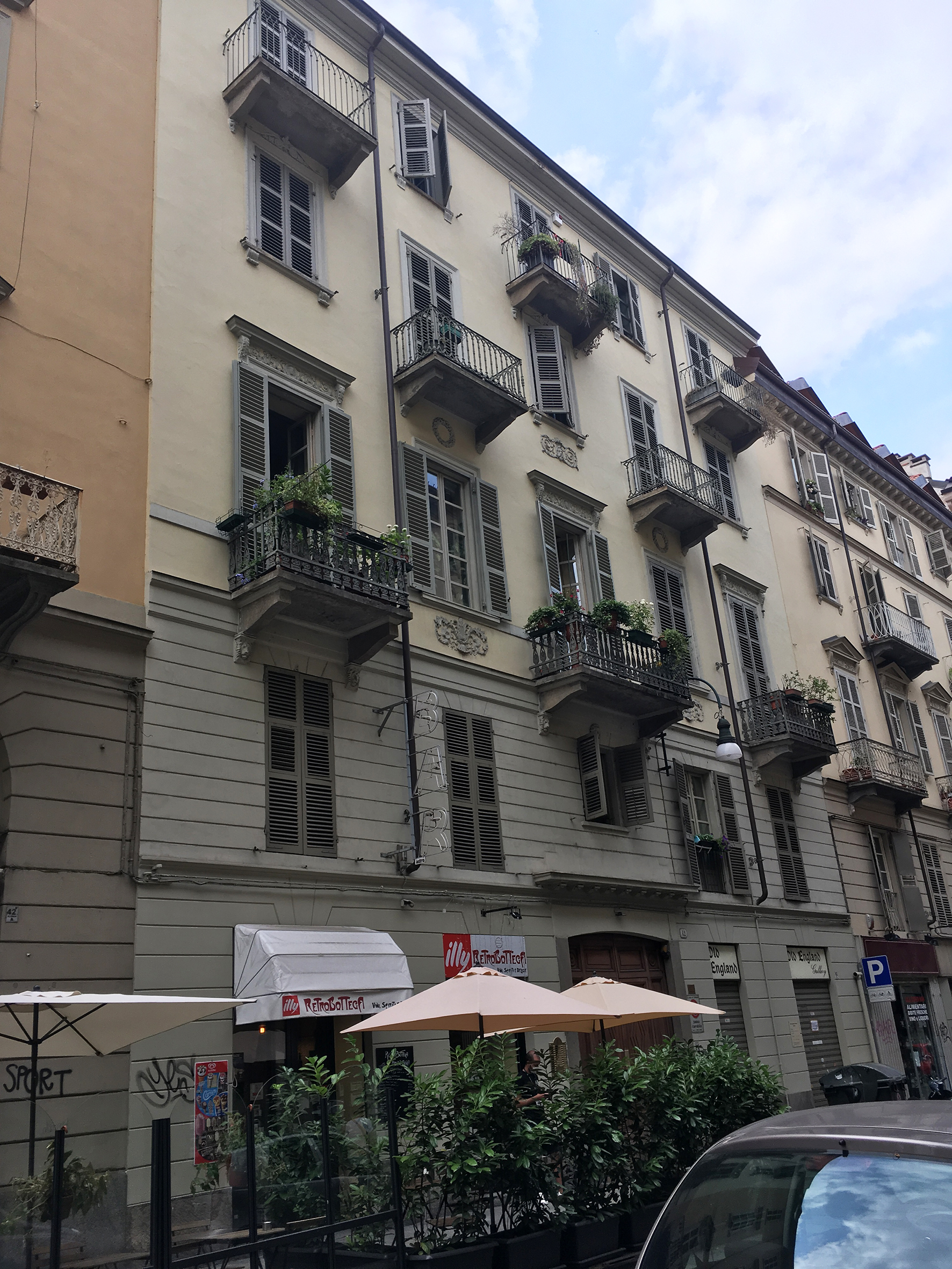 [Casa in Via S. Massimo, 42]