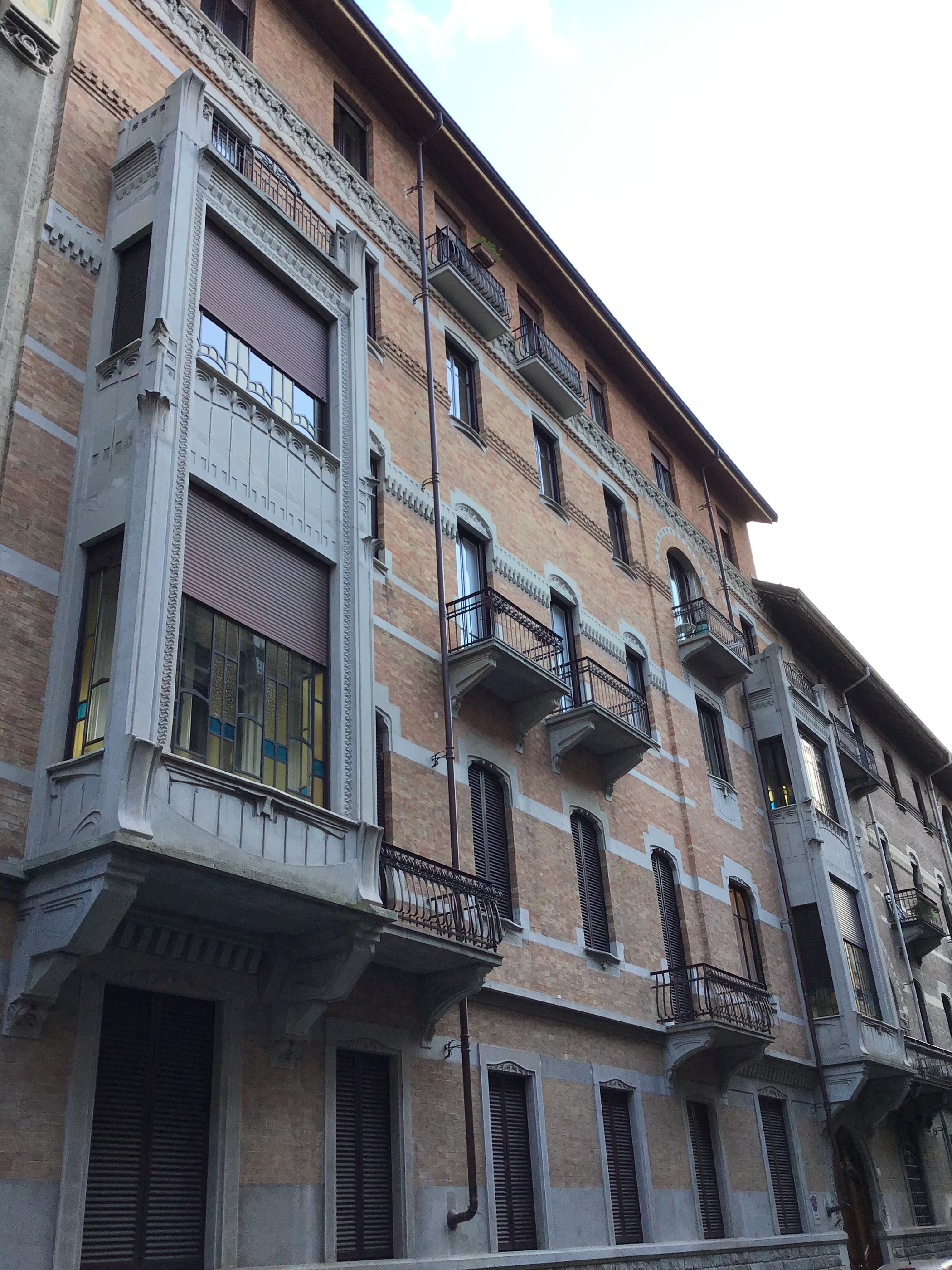 [Casa privata in Via Alessandro Vittorio Papacino, 8]
