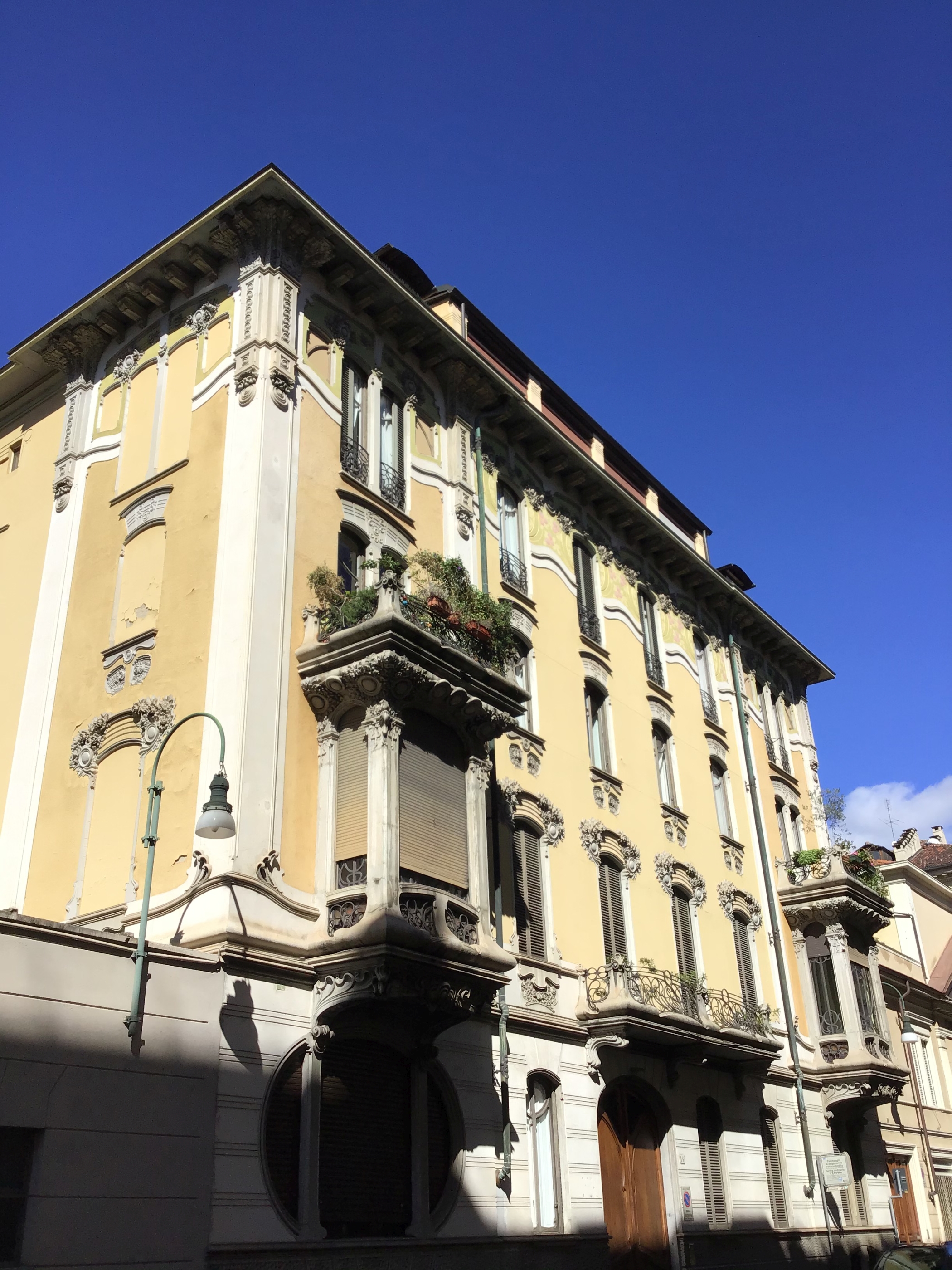 [Casa privata in Via Giuseppe Luigi Passalacqua, 14]