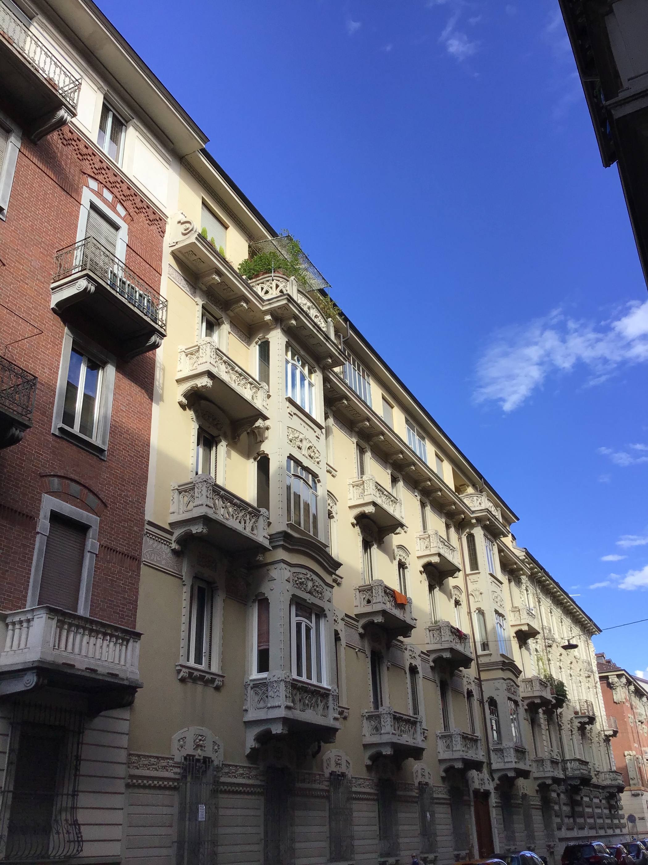 [Casa privata in Via Pietro Piffetti, 16]