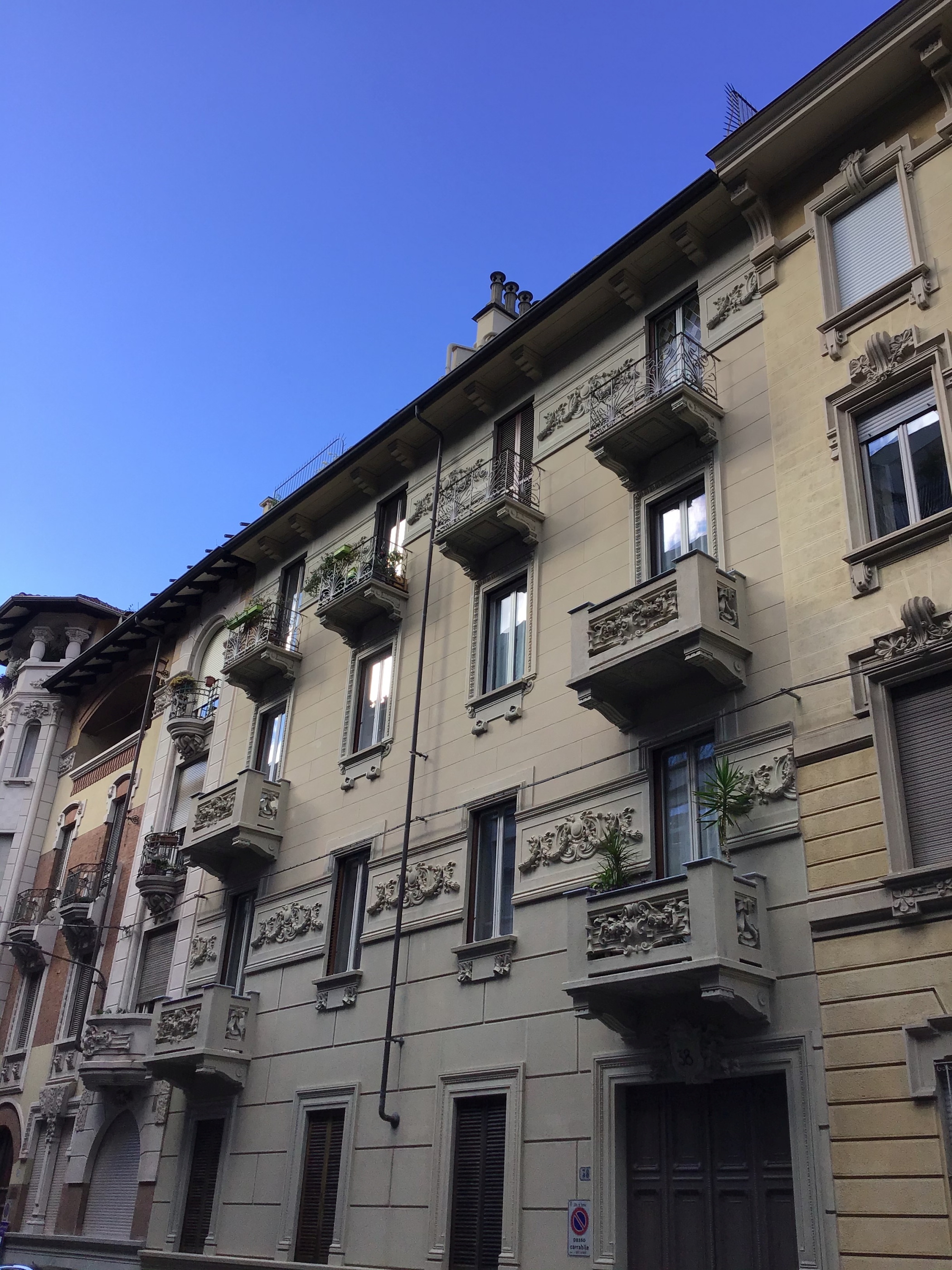 [Casa privata in Via Pietro Piffetti, 38]