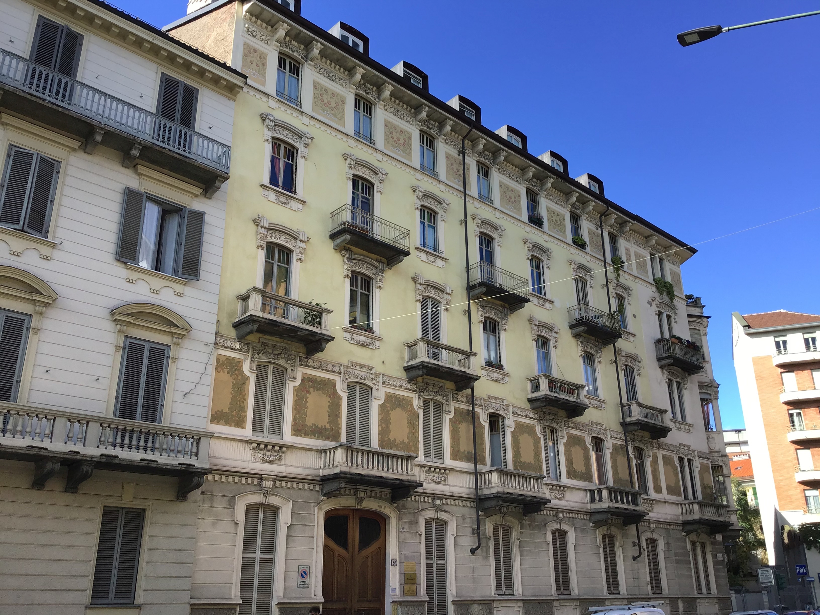 [Casa privata in Via Principi d'Acaja, 20]