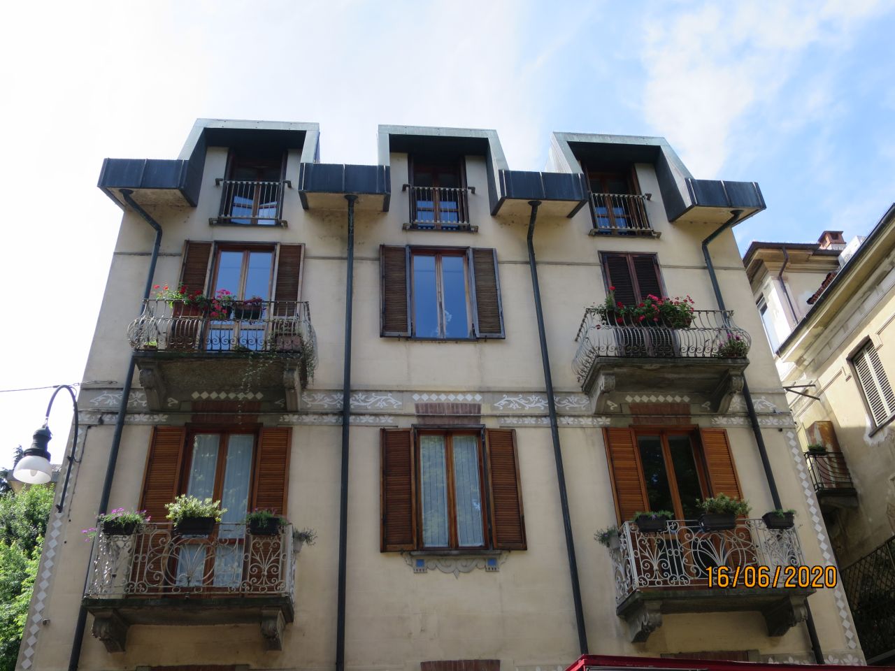 [Casa privata in via Lanfranchi, 26]