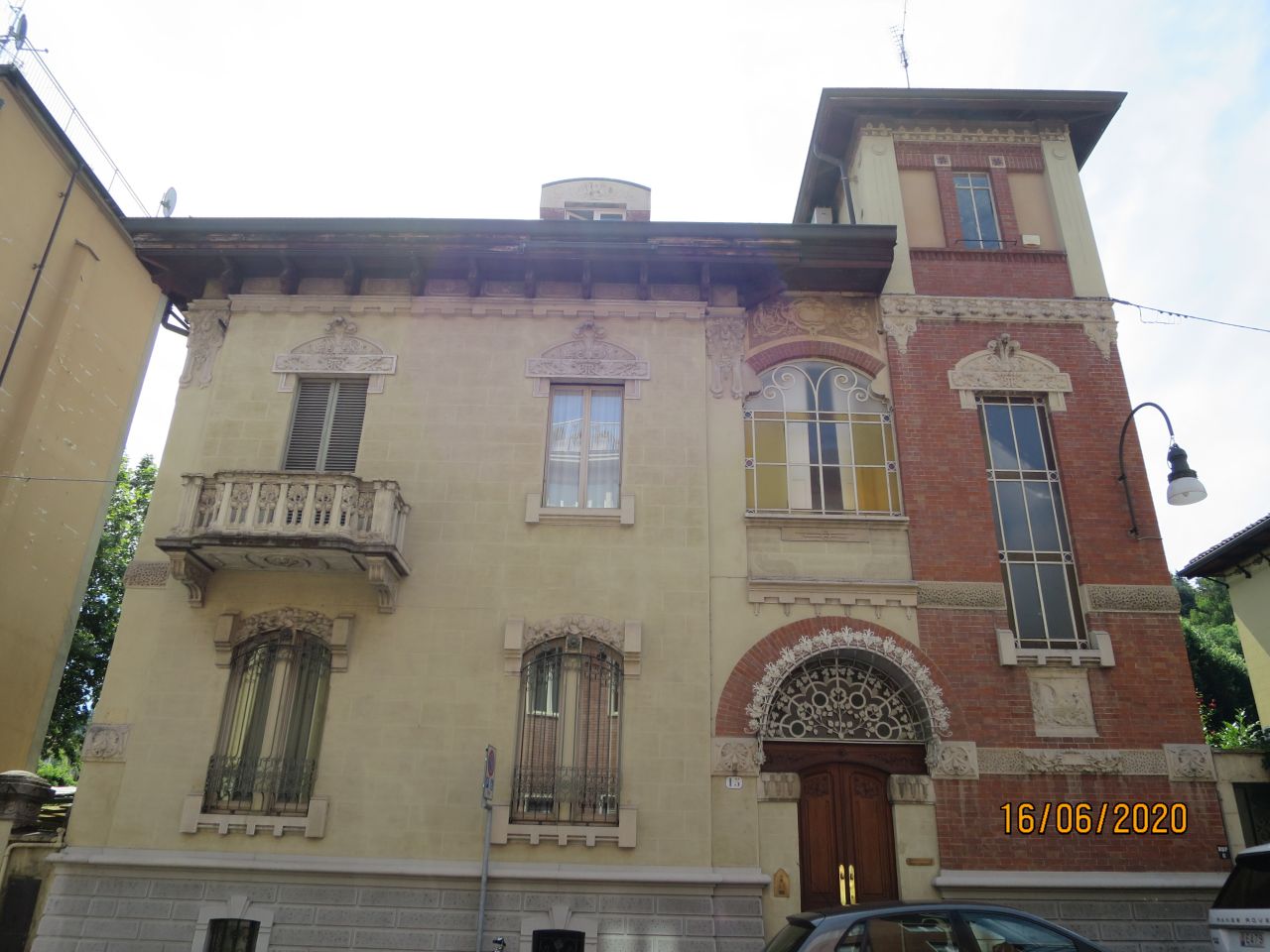 [Casa privata in via Mancini, 15]