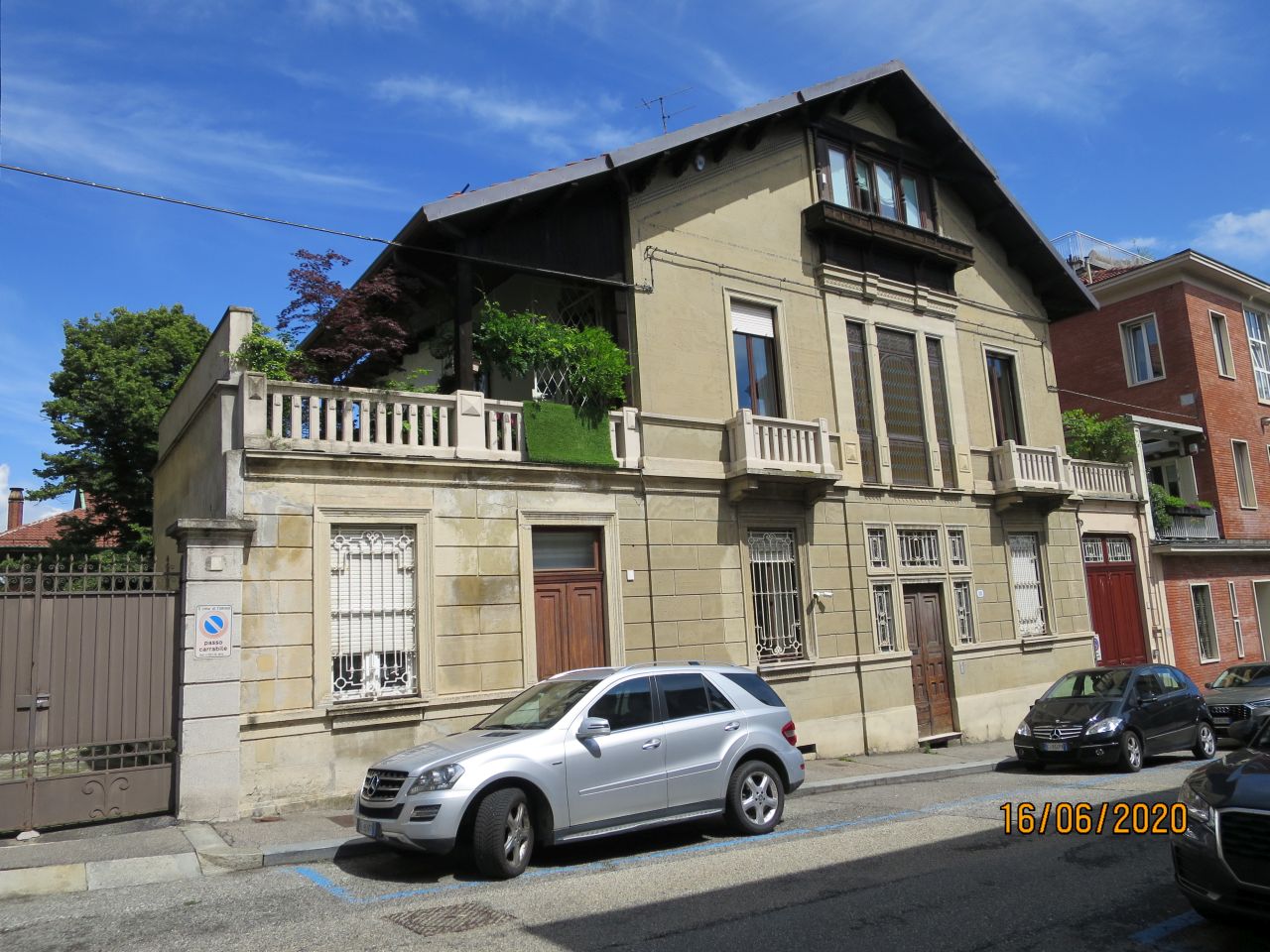 [Casa privata in via Mancini, 18]