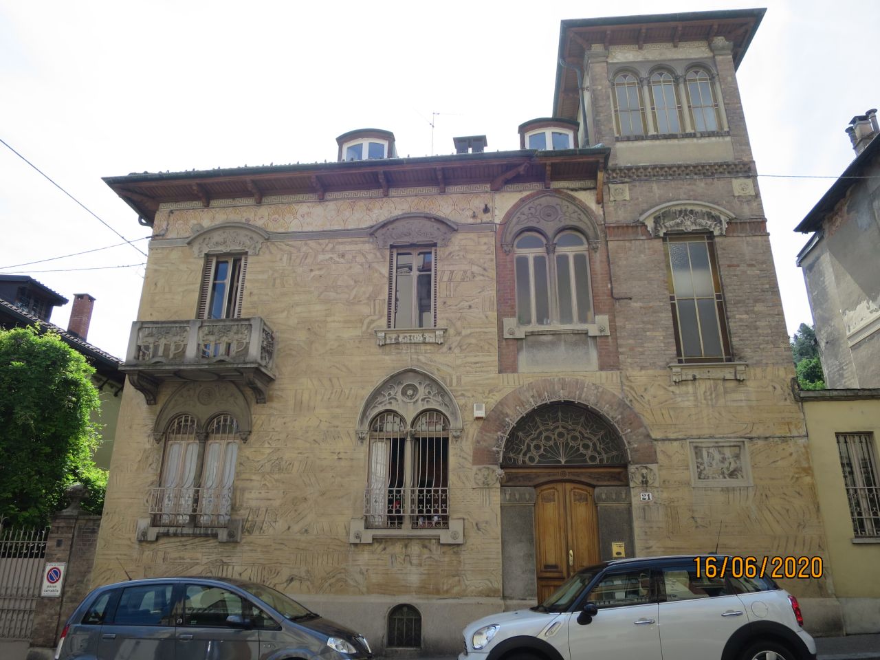 [Casa privata in via Mancini, 21]
