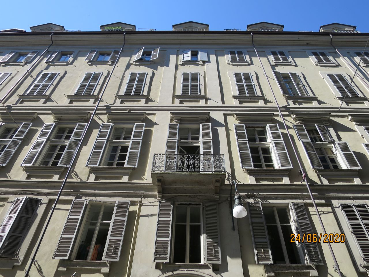 [Casa privata in via Maria Vittoria, 2]